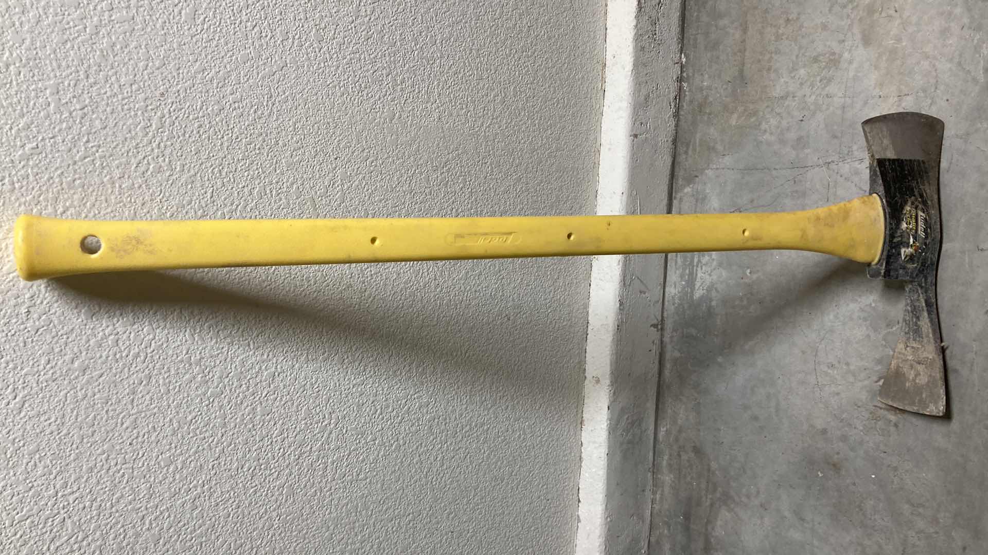 Photo 2 of LUDELL FIBERGLASS HANDLED PULASKI AXE