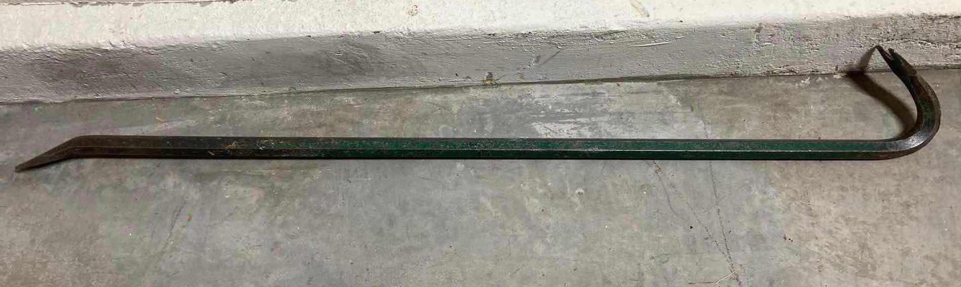Photo 1 of USA MADE CROWBAR 4.5” X 36”
