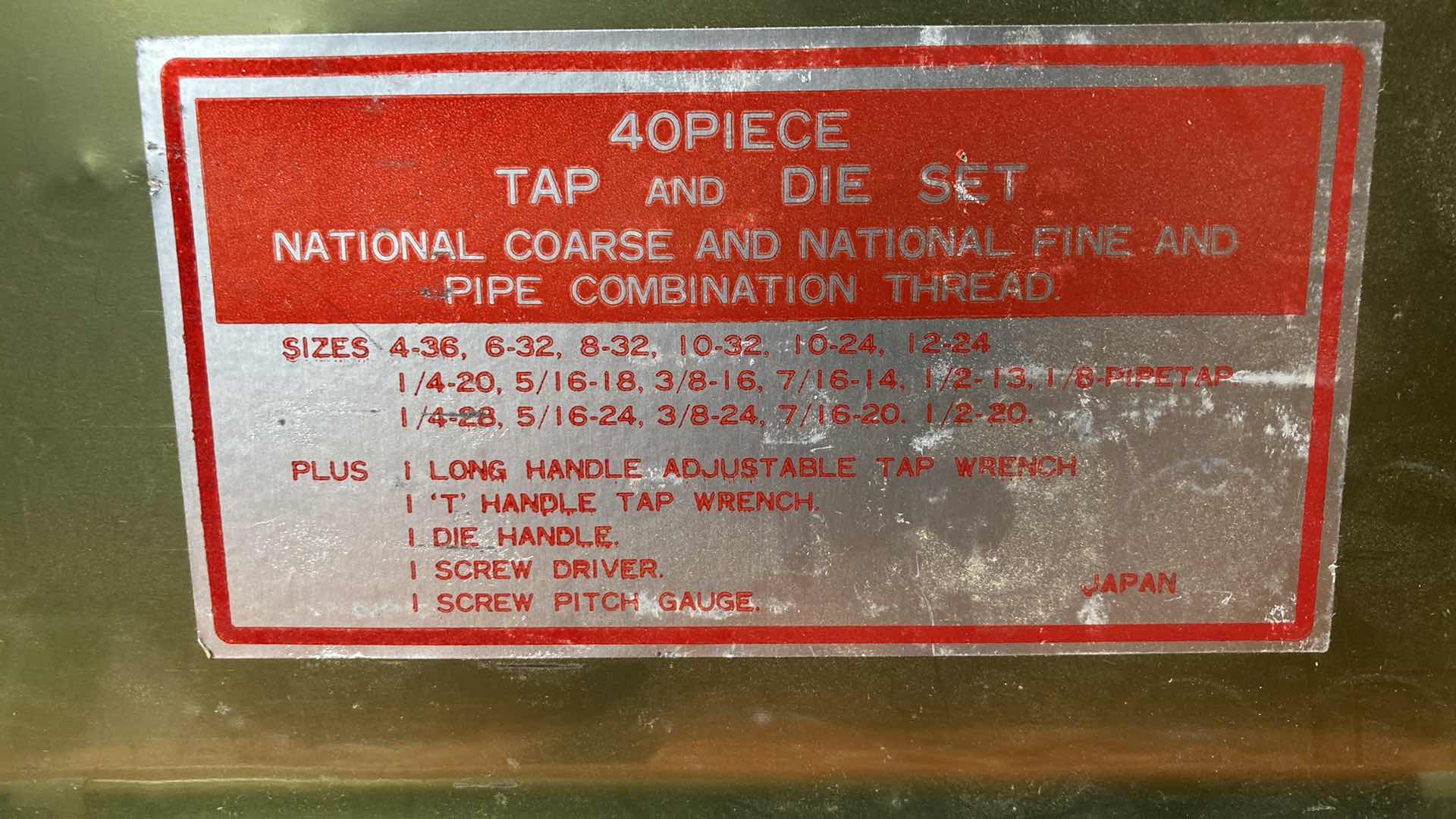 Photo 1 of NC & NF.NPT COMBO TAP & DIE SET W TIN CASE & EXTRA BITS