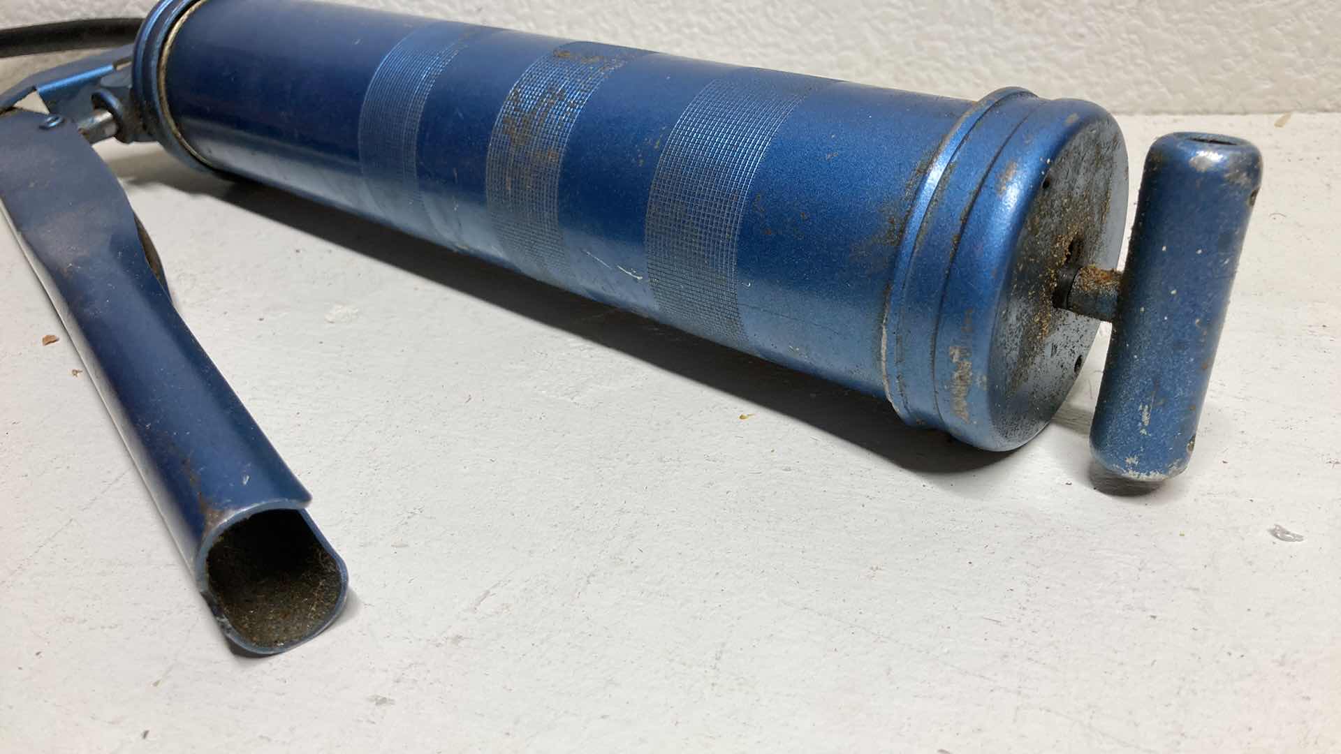 Photo 1 of TRW GREASE GUN NO. 670500