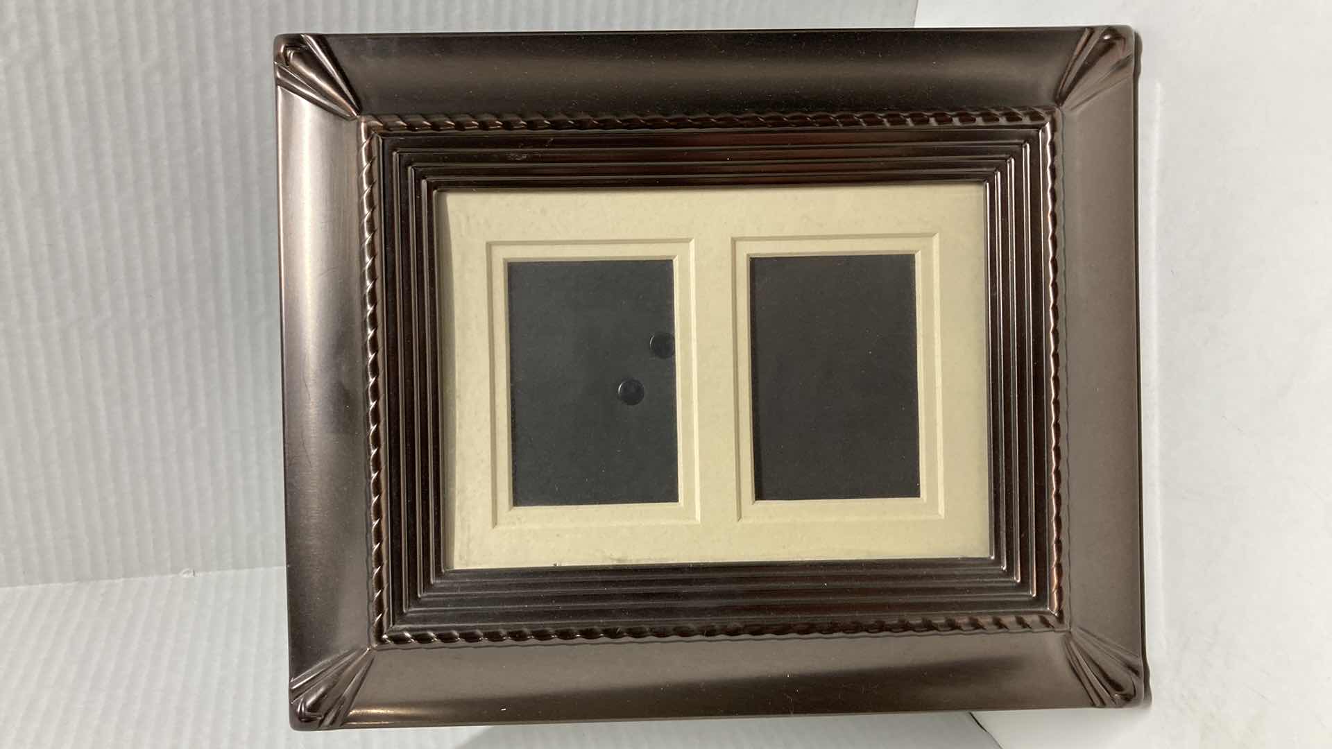 Photo 2 of PHOTO FRAMES (3)