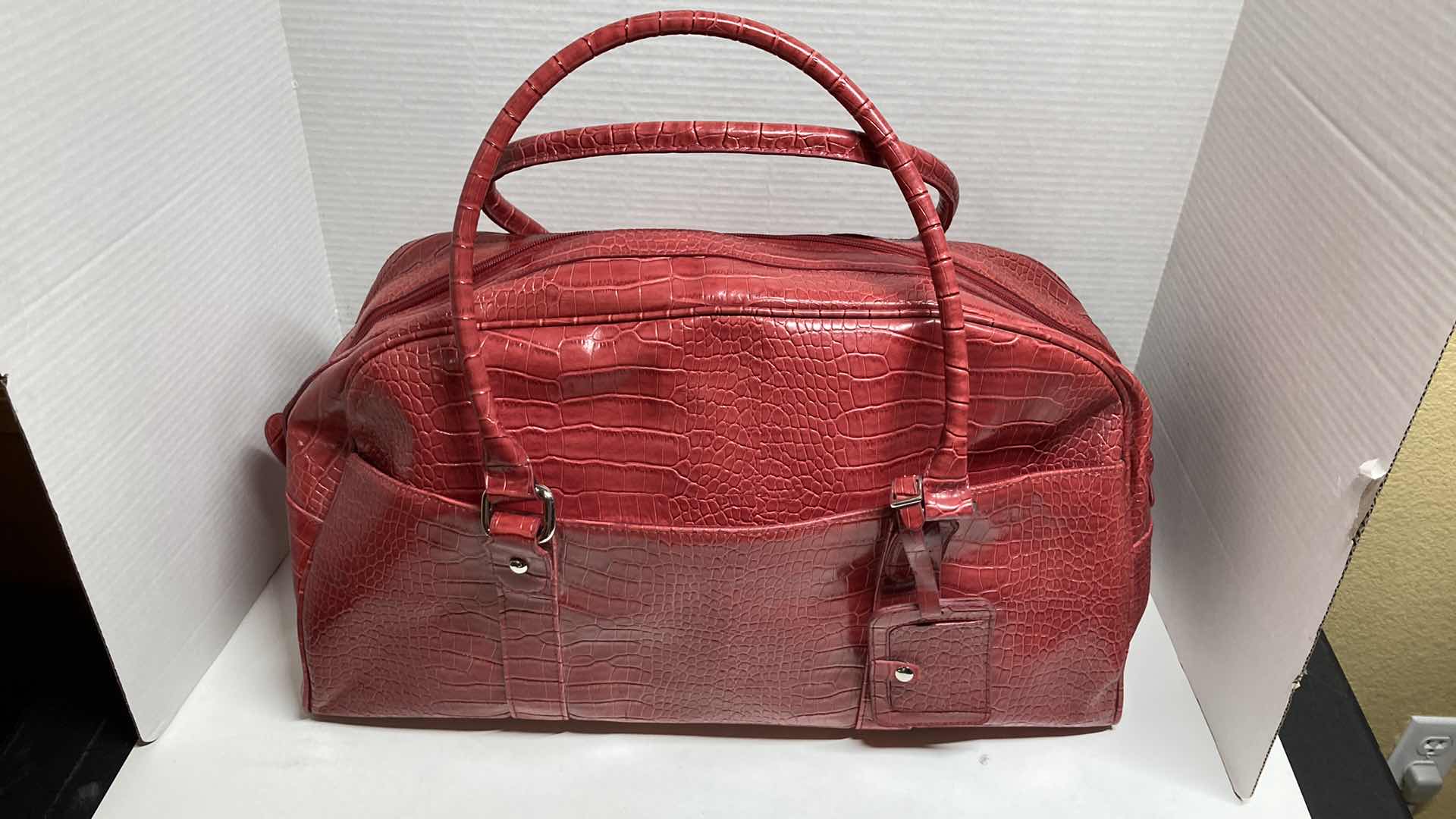 View 3 of BATH & BODYWORKS RED ALLIGATOR SKIN FINISH TRAVEL BAG 20” X 12”