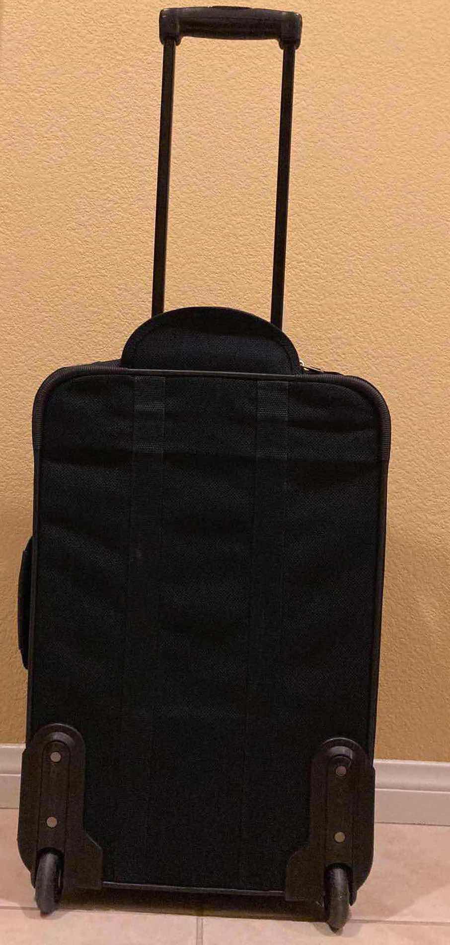 Photo 1 of RICARDO BLACK LUGGAGE SET- ROLLING CARRY ON BAG, SHOULDER BAG & DUFFLE BAG (3)
