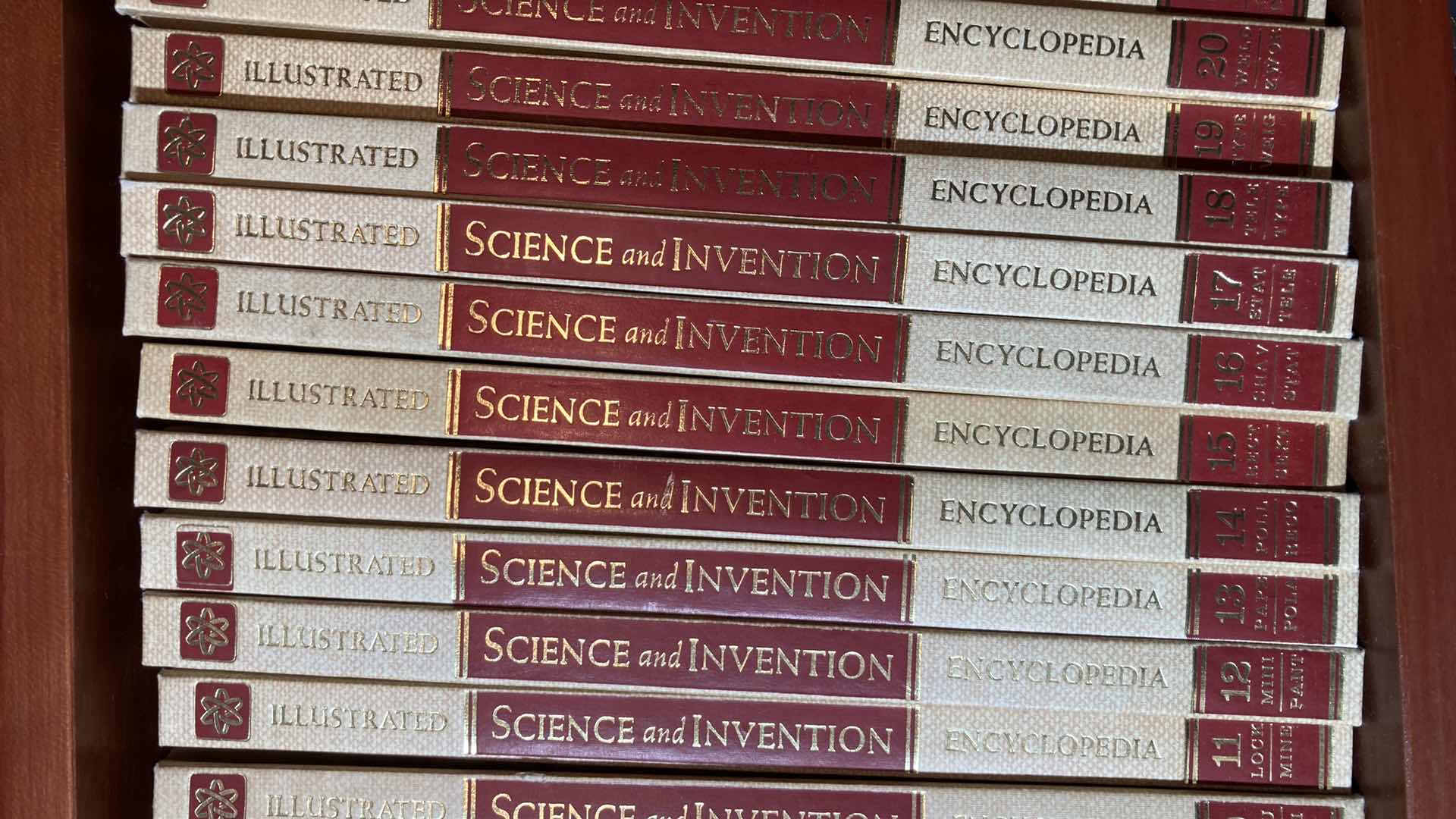 Photo 1 of ILLUSTRATED SCIENCE & INVENTION ENCYCLOPEDIA BOOK SET 1-23 1974-1983 W SCIENCE SUPPLEMENT BOOK 1986