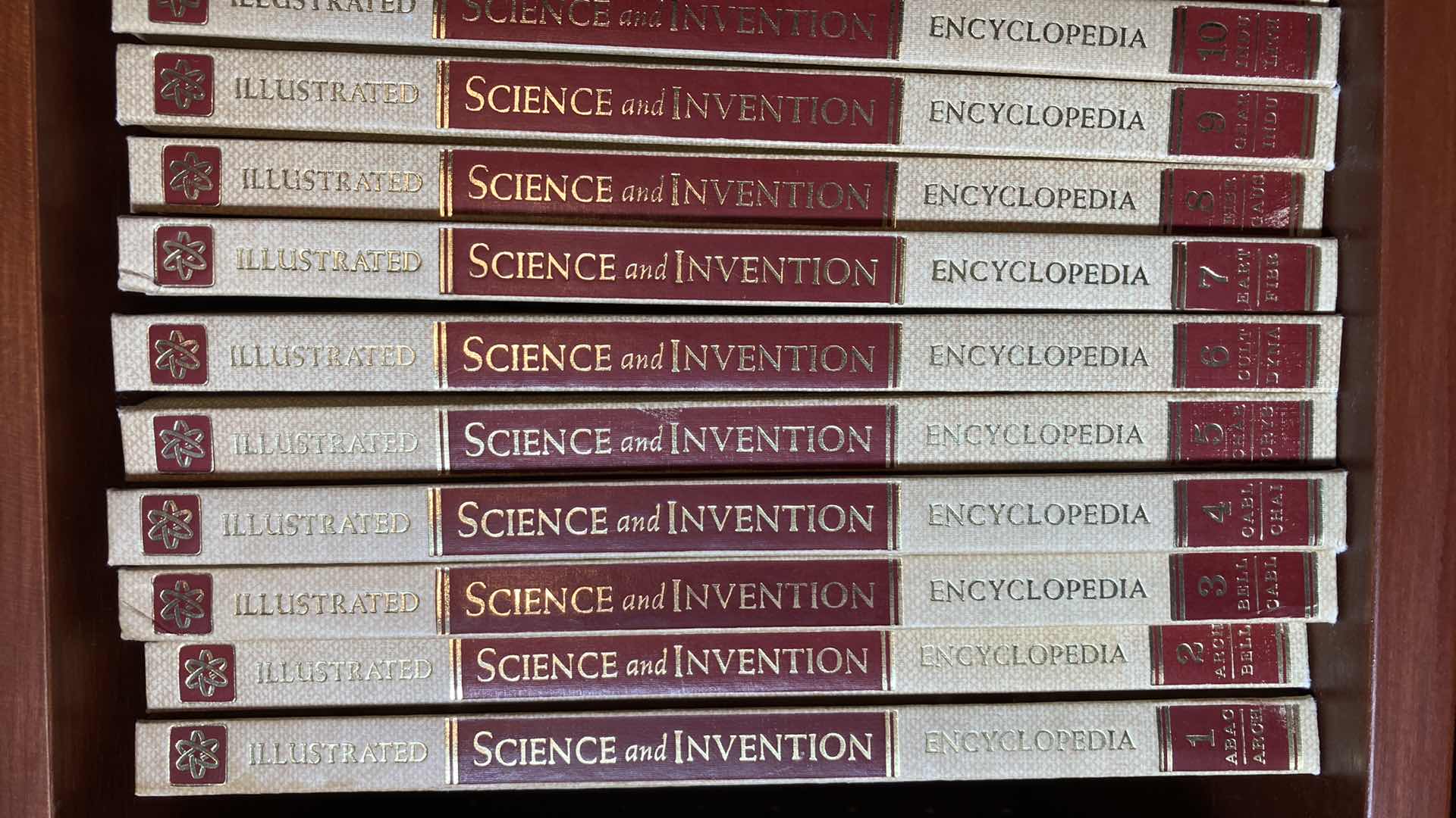 Photo 1 of ILLUSTRATED SCIENCE & INVENTION ENCYCLOPEDIA BOOK SET 1-23 1974-1983 W SCIENCE SUPPLEMENT BOOK 1986