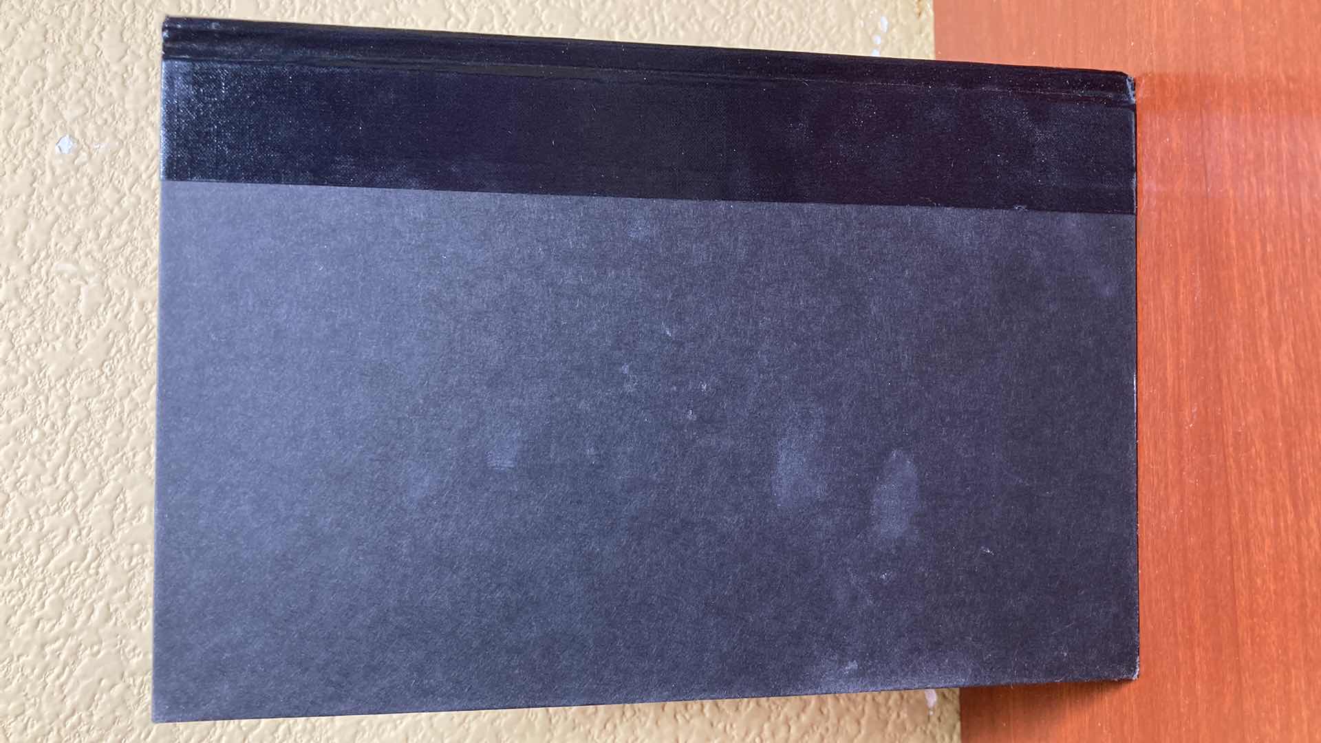 Photo 1 of VANISHED AUTOGRAPHED BY DANIELLE STEEL HARD COVER BOOK