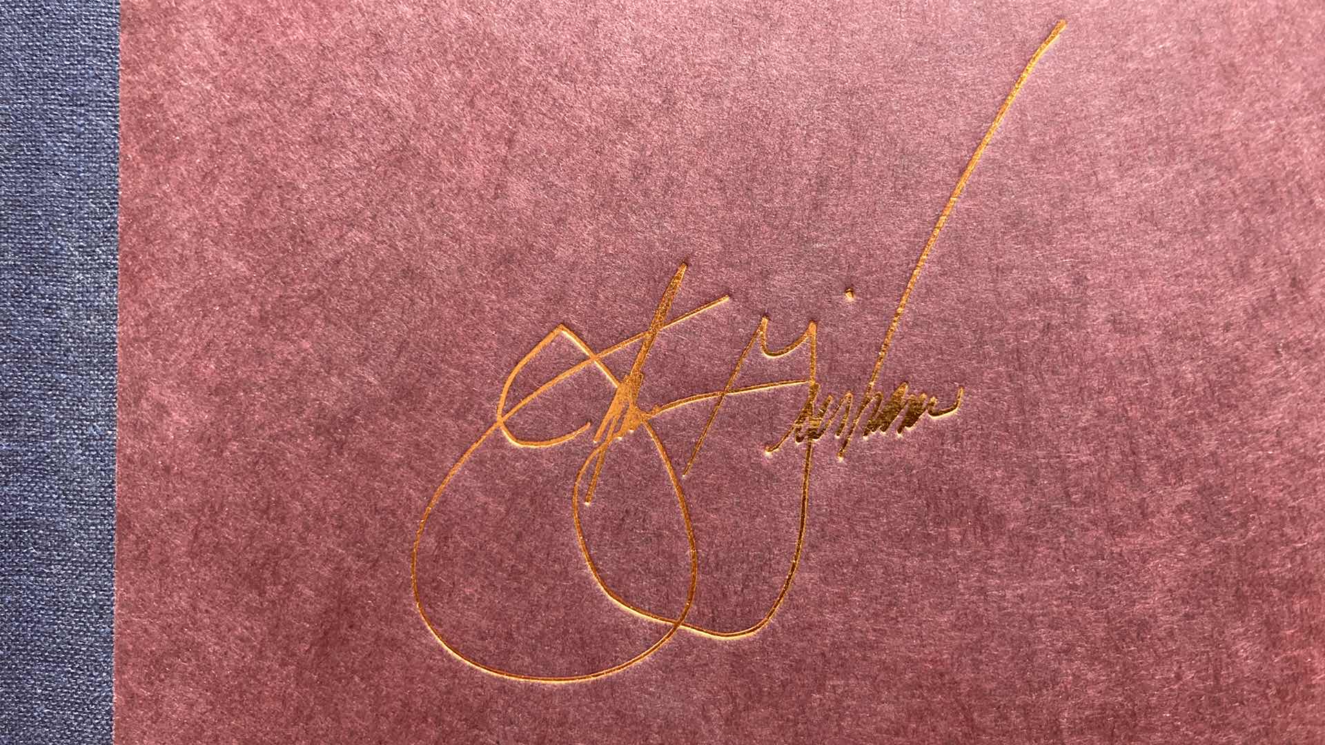 Photo 1 of THE RAINMAKER AUTOGRAPHED BY JOHN GRISHAM HARD COVER BOOK