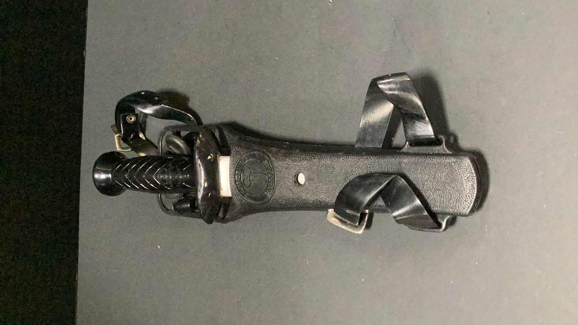 Photo 1 of AQUALUNG U.S. DIVERS 11” DIVERS KNIFE