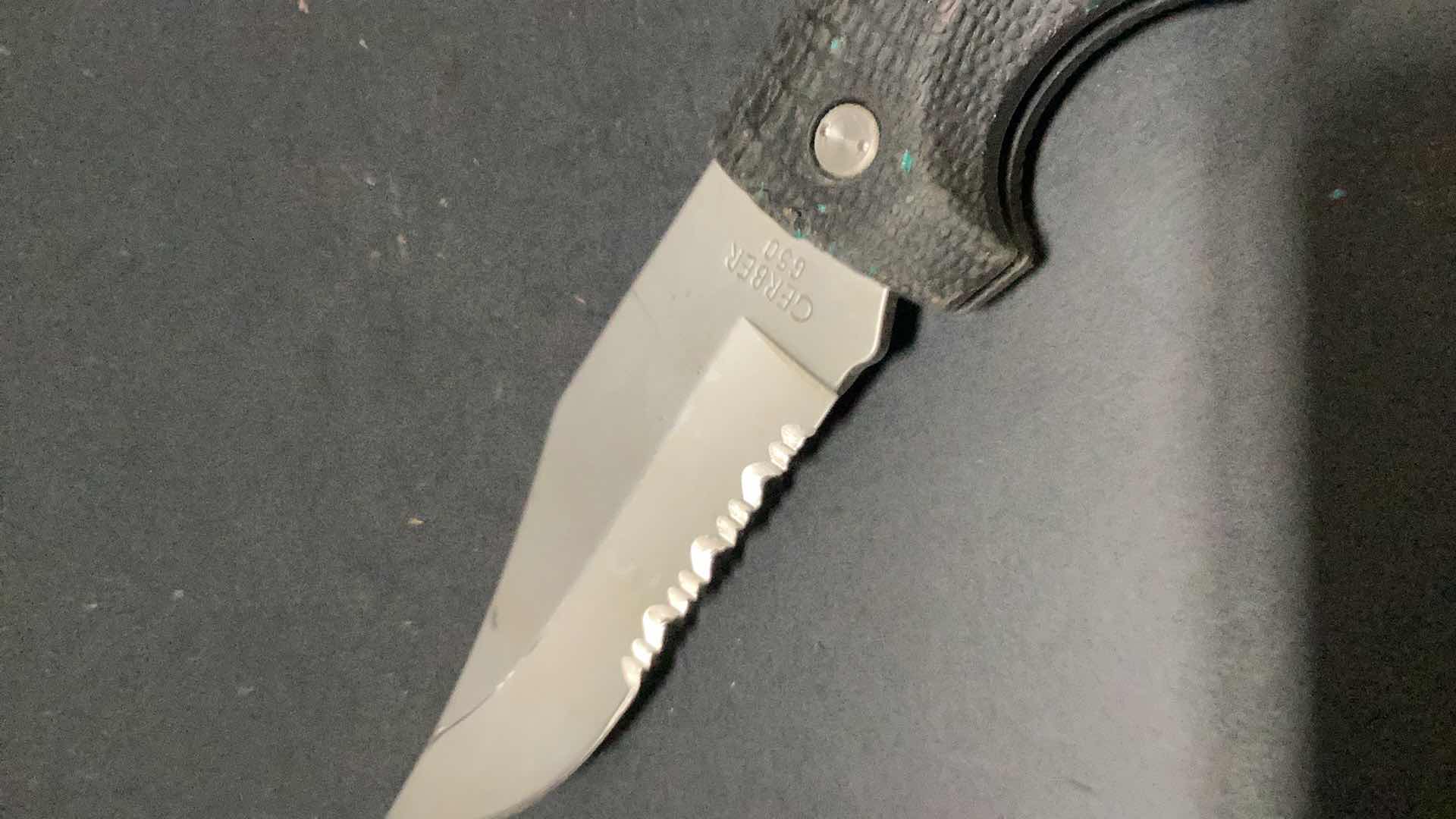 Photo 2 of GERBER 650 9” FOLDABLE KNIFE