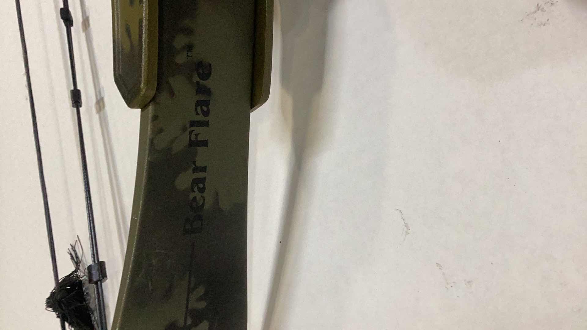 Photo 6 of BEAR FLAIR COMPOUND BOW WITH ARROWS