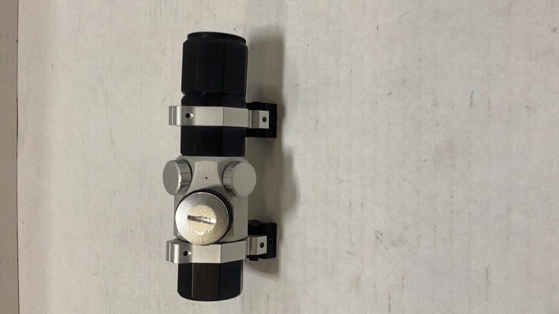 Photo 1 of LEUPOLD GILMORE SCOPE