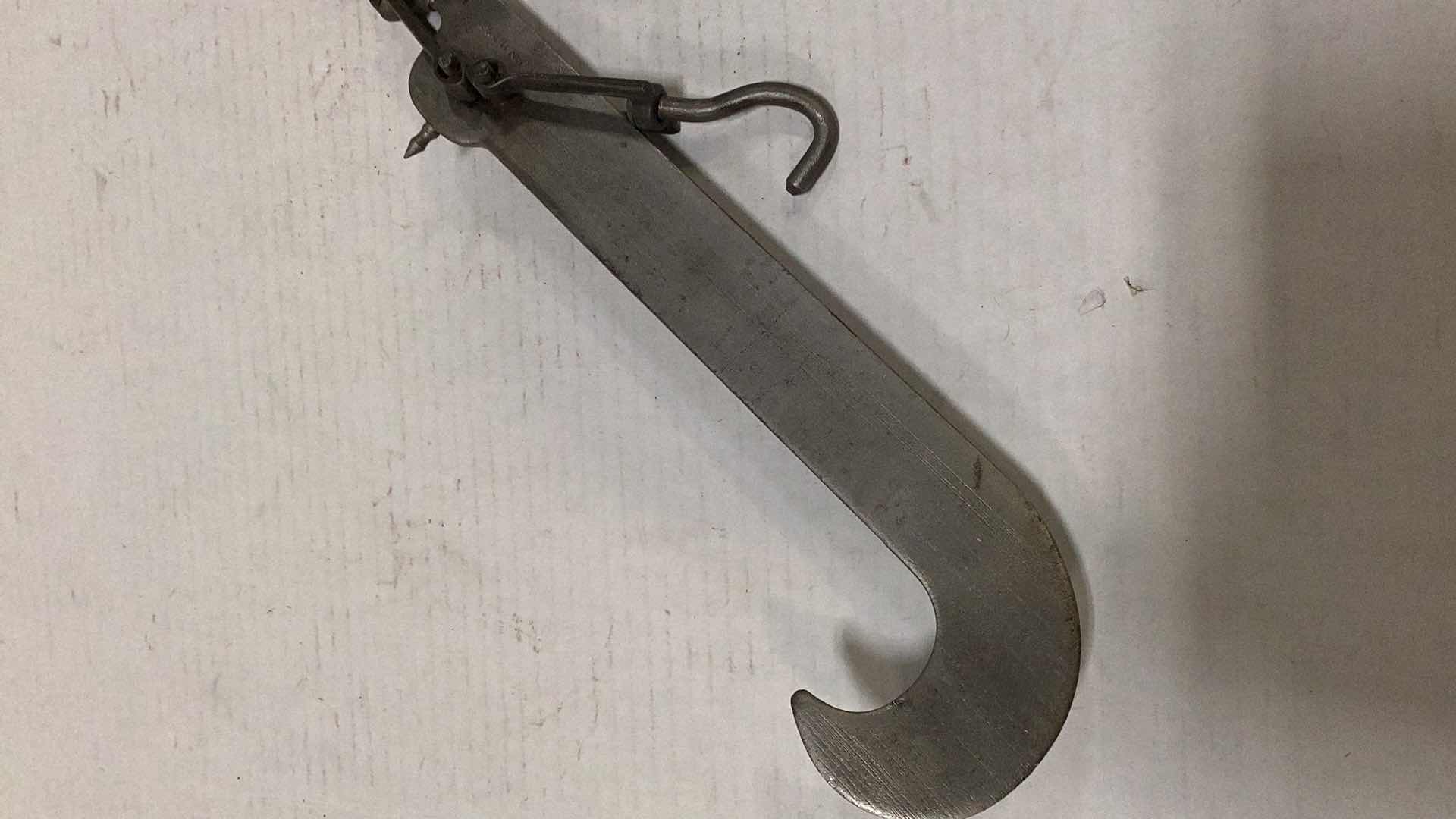 Photo 1 of FISH WEIGHT TOOL