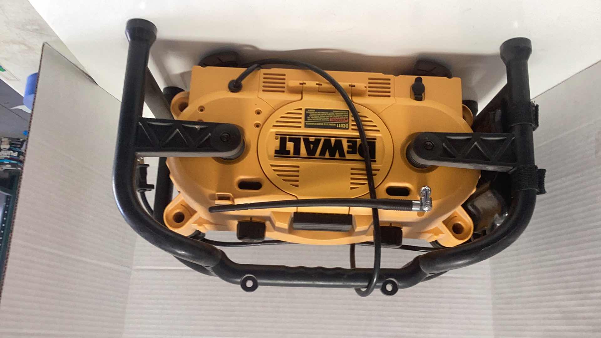 Photo 1 of DEWALT DCO11 WORKSITE RADIO CHARGER