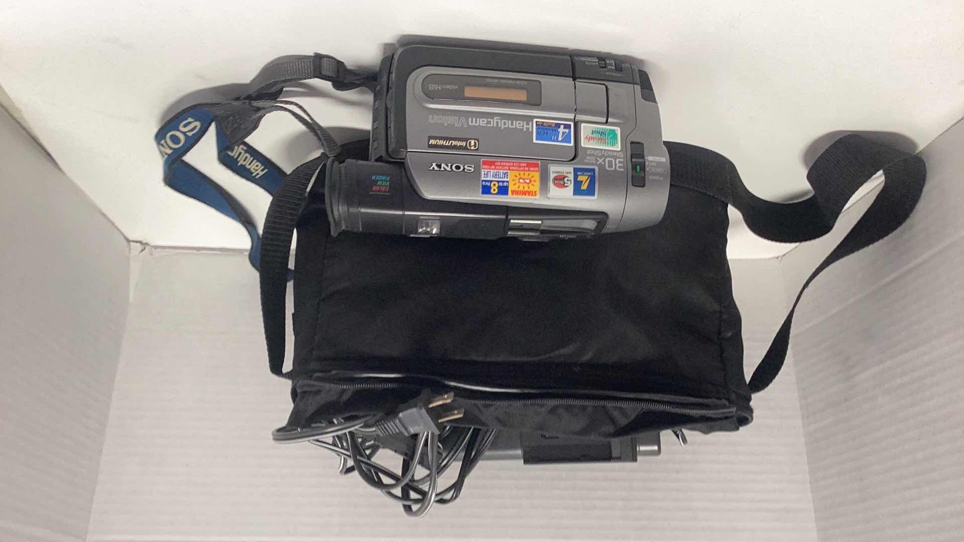 Photo 1 of SONY HANDYCAM HI8 VIDEO CAMERA