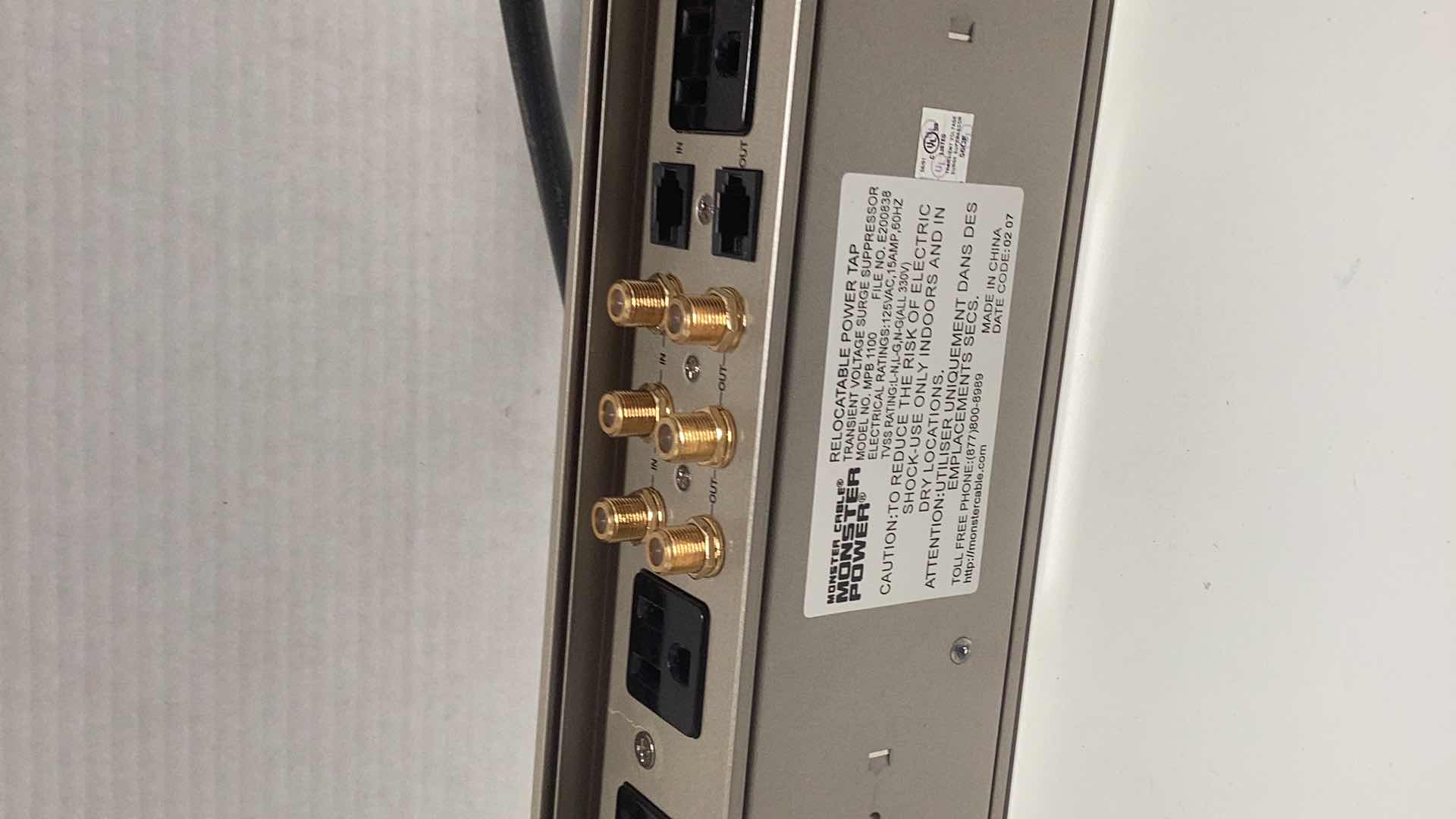 Photo 5 of MONSTER POWER HOME THEATER POWER BAR 1100