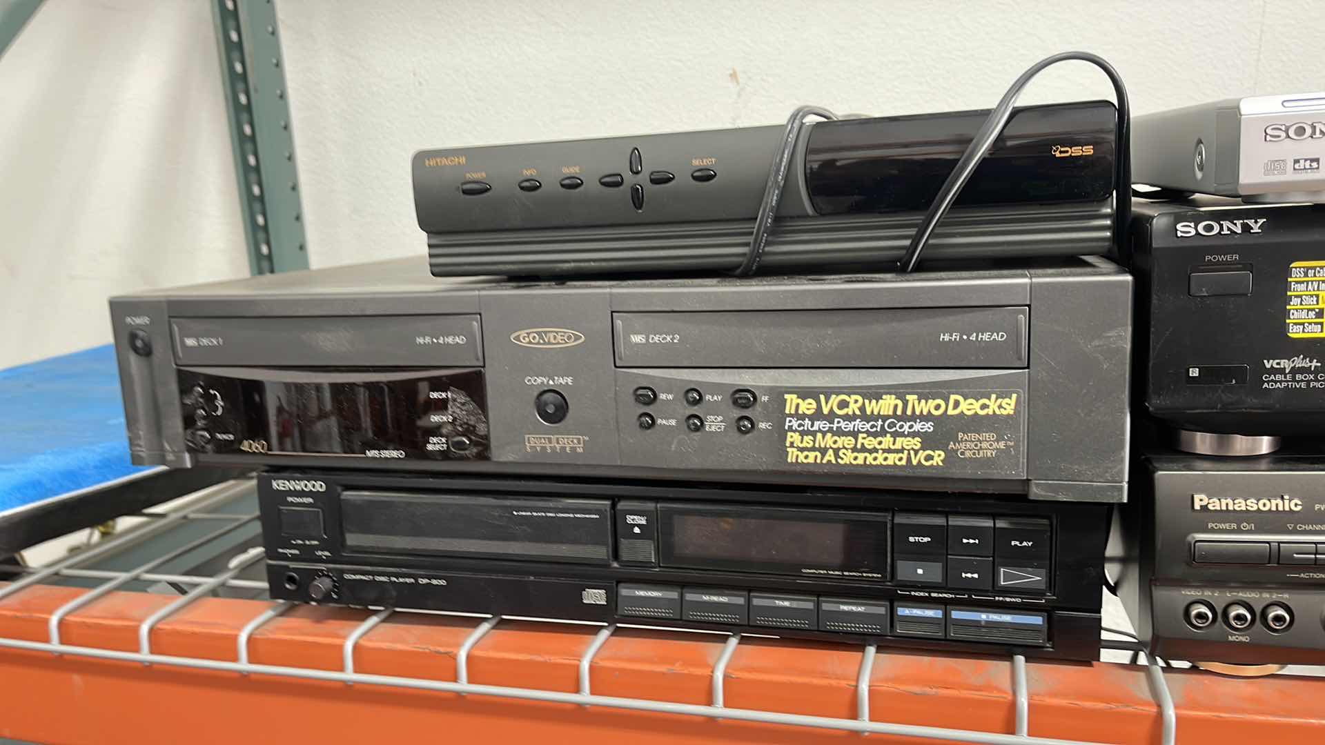 Photo 1 of 6 PC DVD & VHS PLAYERS