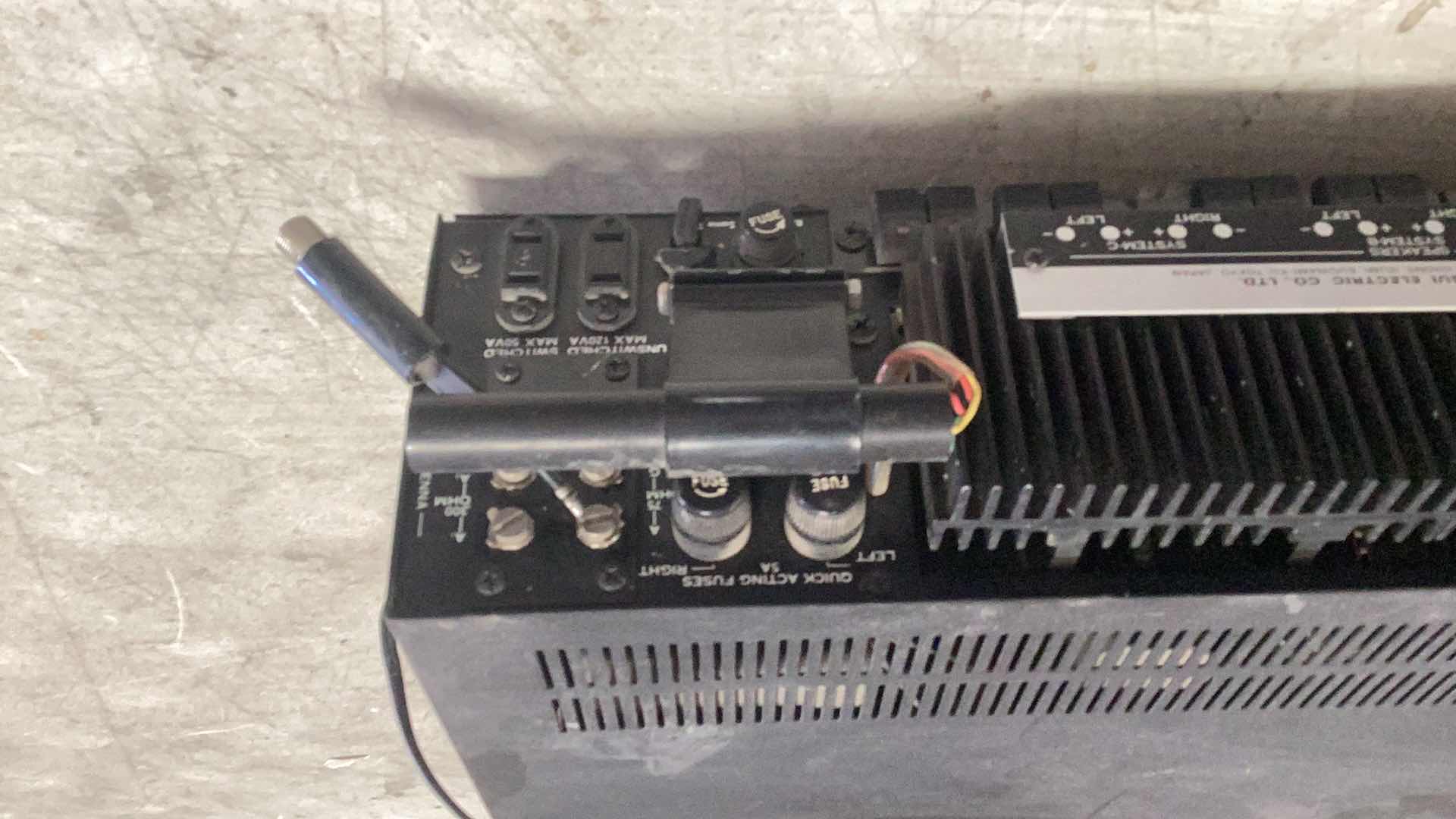 Photo 7 of SANSUI AMP POWERS ON