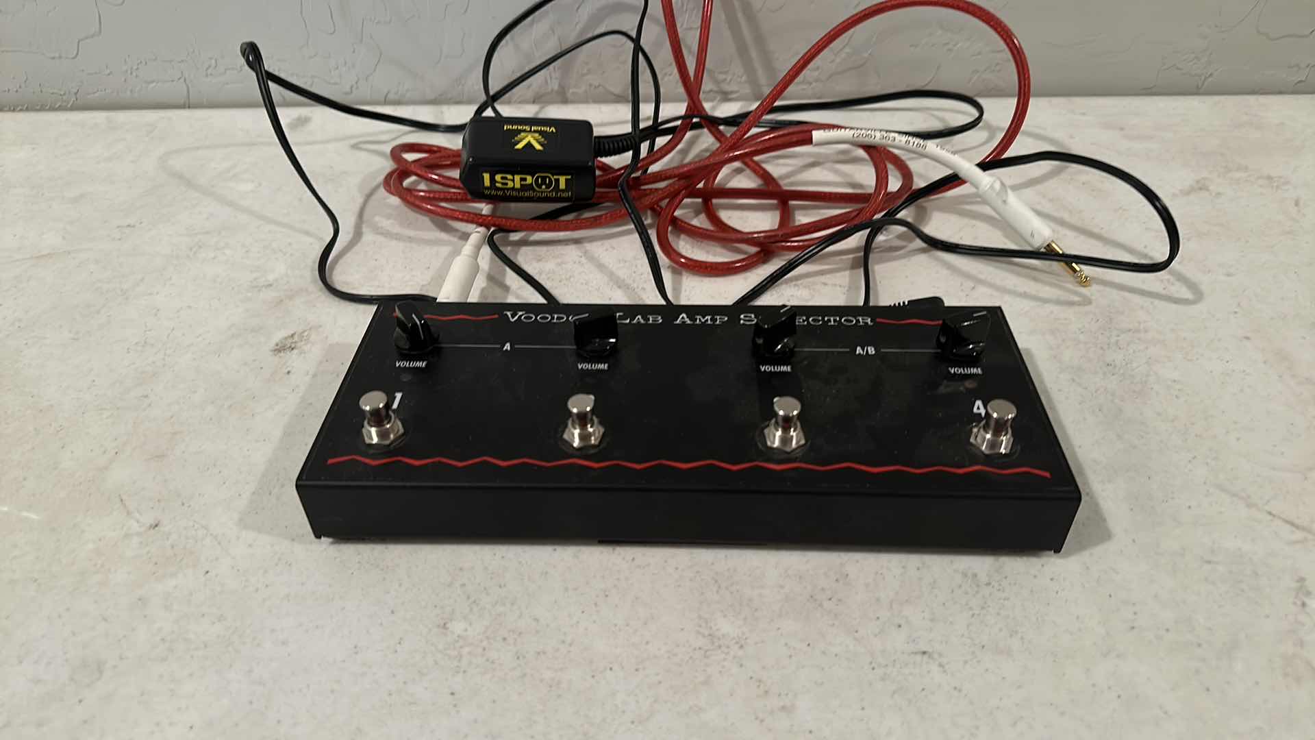 Photo 6 of VOODOO LAB AMP SELECTOR