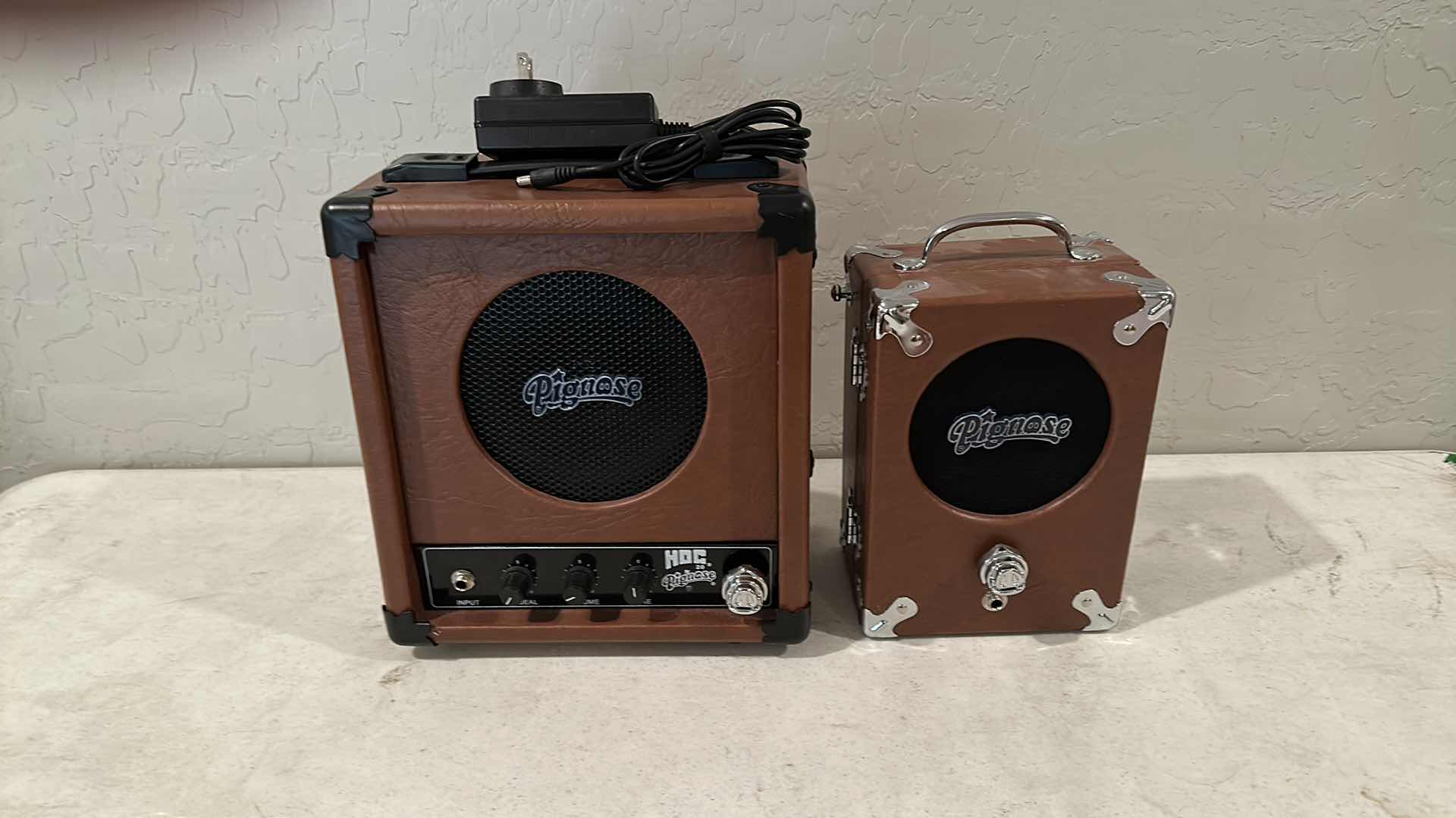 Photo 1 of PIGNOSE SPEAKERS