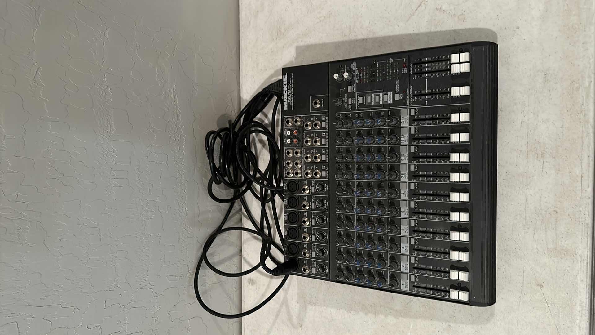 Photo 1 of MACKIE 1402 VLZ PRO 14- CHANNEL MIC/LIN AUDIO BOARD MIXER