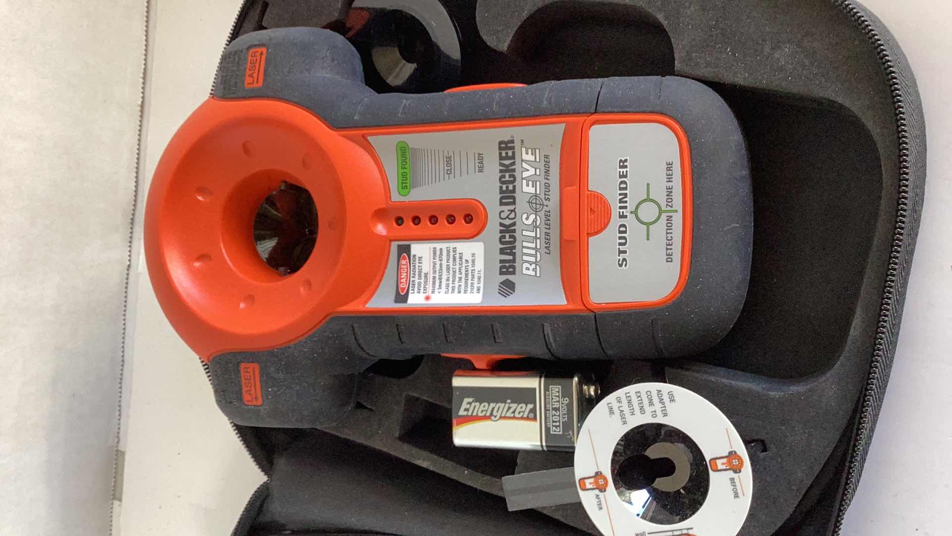 Photo 2 of BLACK AND DECKER BULLS EYE LASER LEVEL