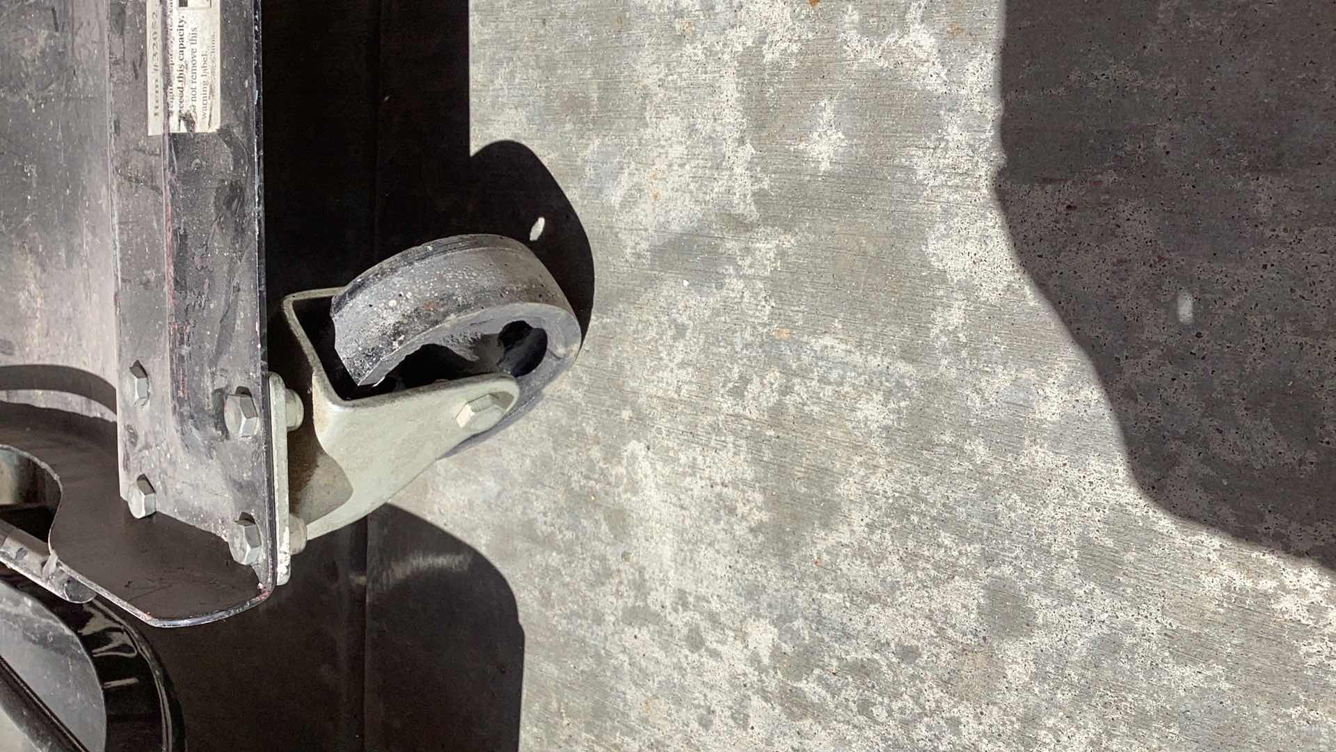 Photo 1 of 2 CAR WHEEL DOLLY WITH 1000 POUNDS