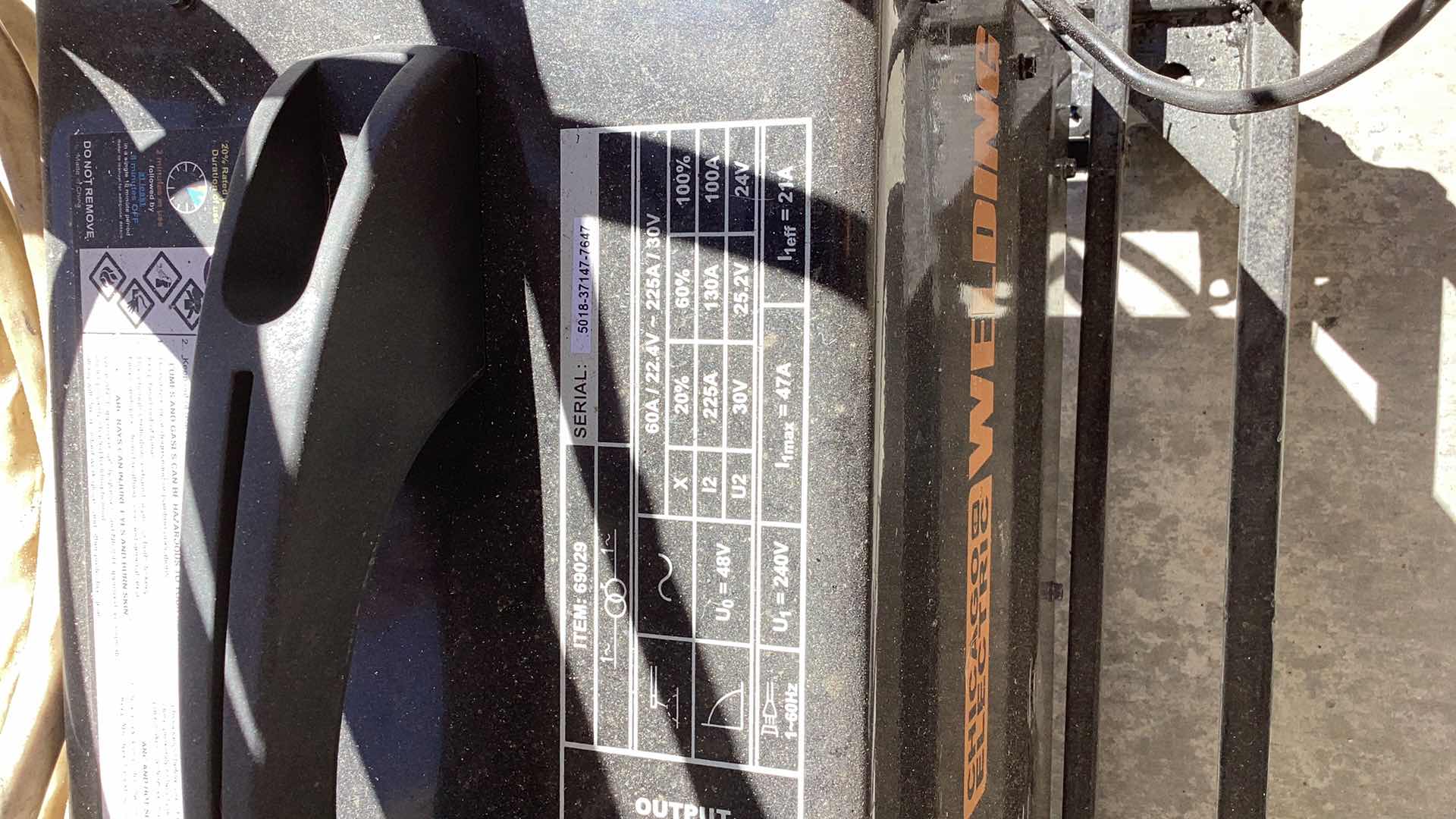 Photo 1 of CAMPBELL HAUSFELD ARC WELDER