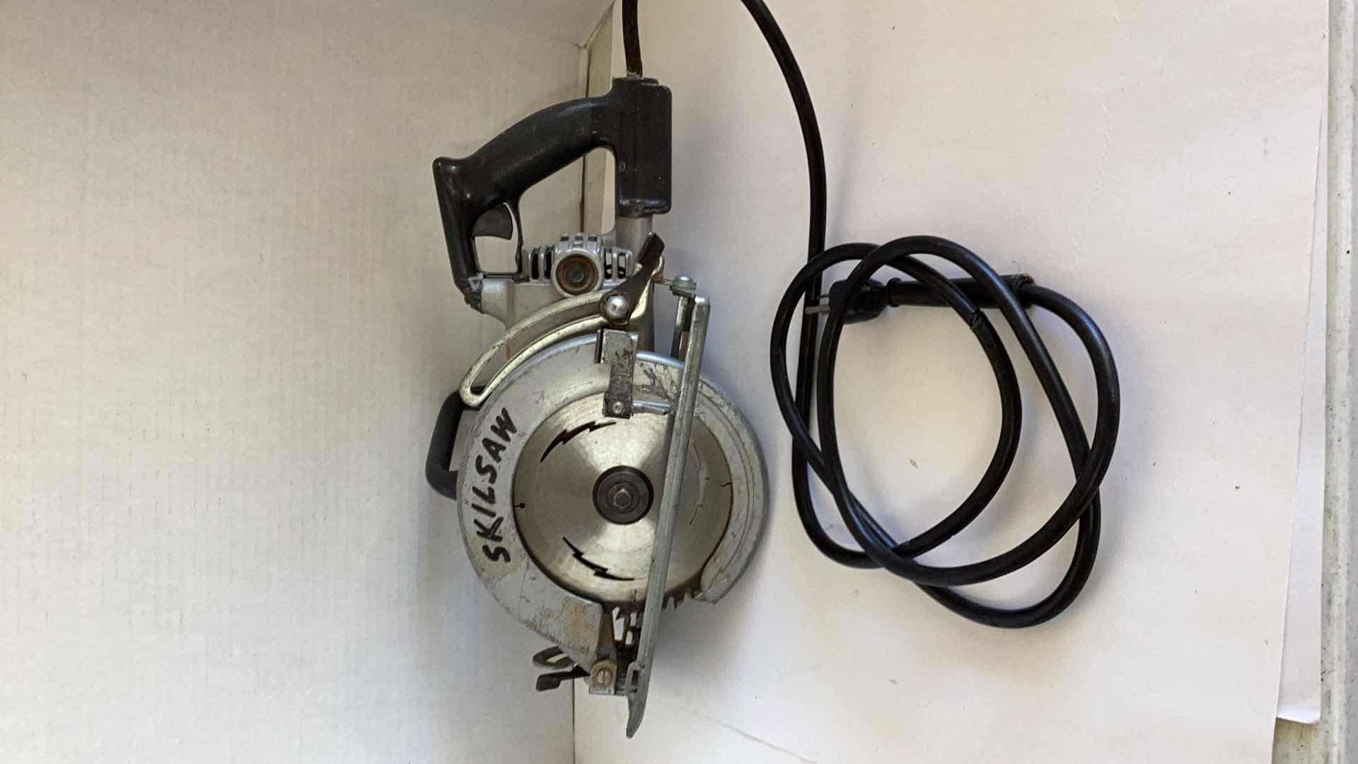 Photo 1 of SKILSAW SUPER DUTY HANDHELD CIRCULAR SAW