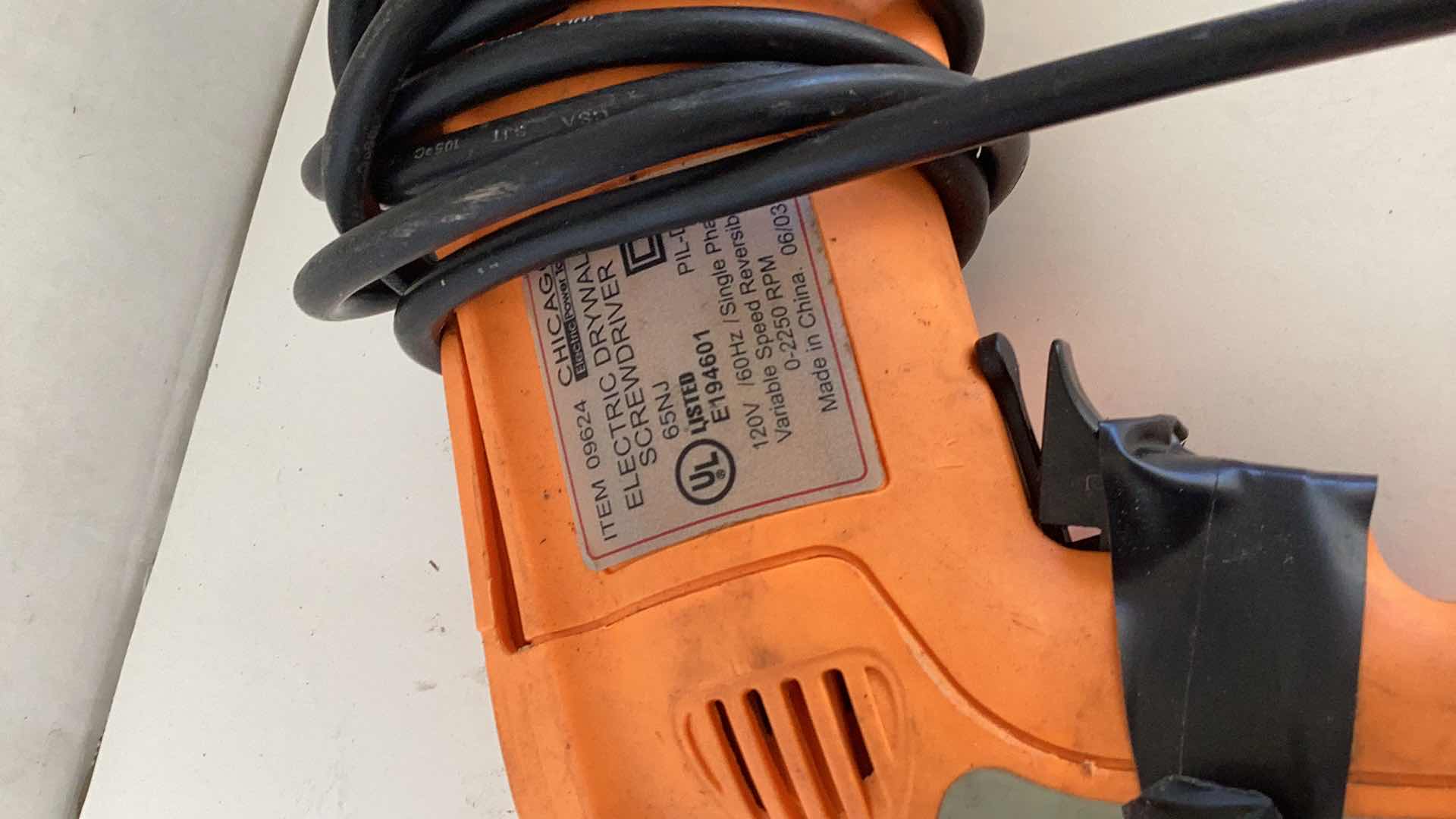 Photo 1 of DRYWALL SCREWDRIVER