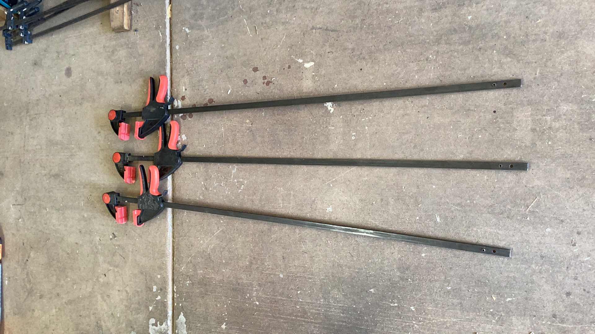 Photo 3 of EXTRA LARGE CLIPS