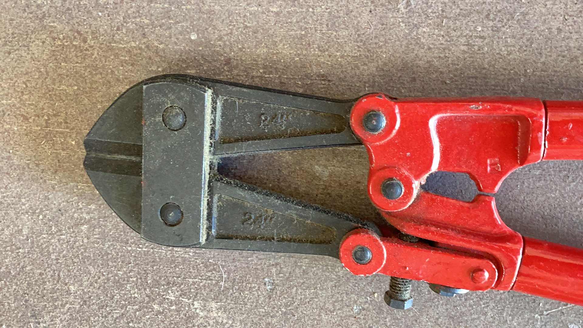 Photo 1 of LARGE BOLT CLIPPER