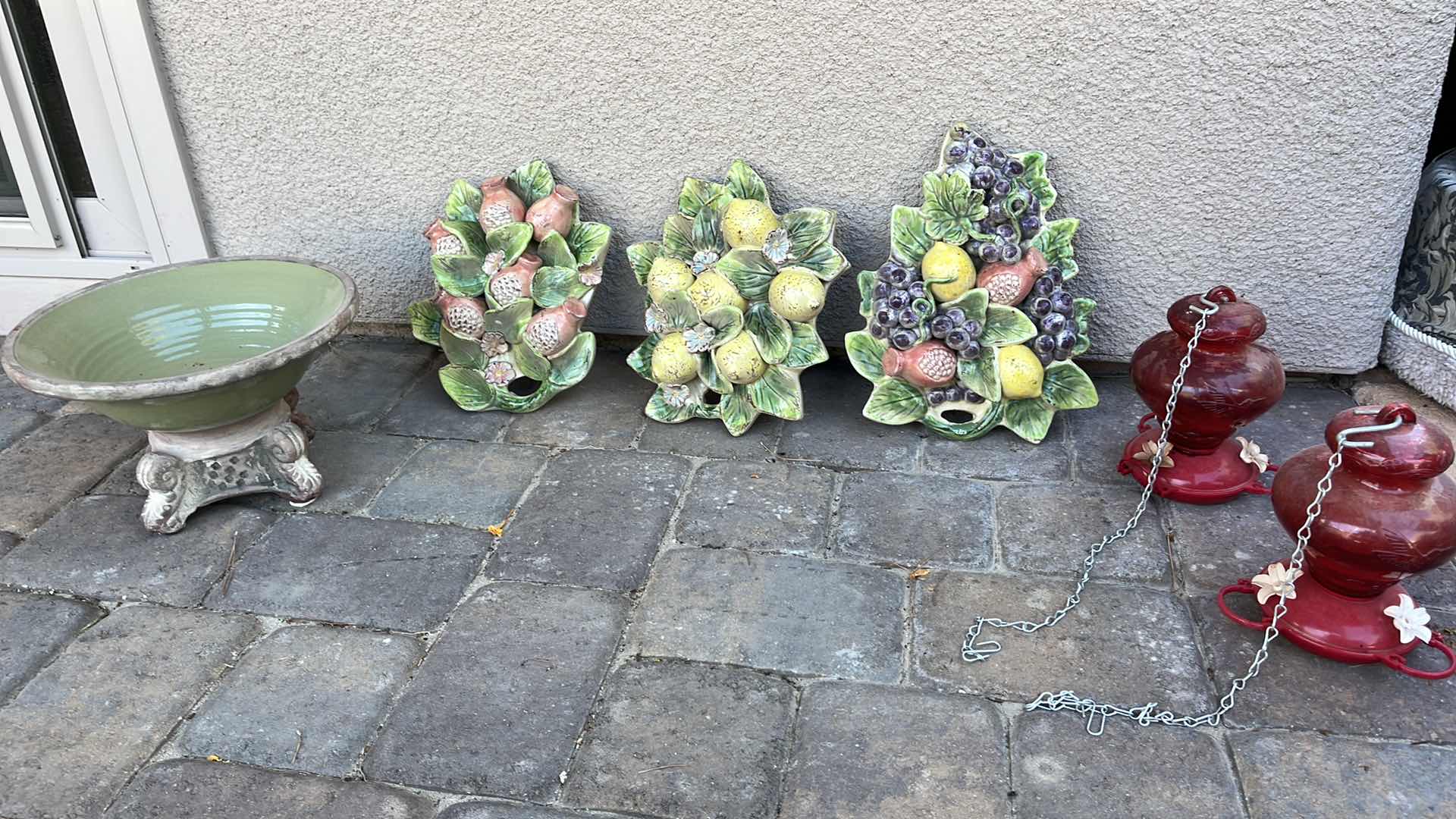 Photo 1 of BACKYARD/GARDEN DECOR BIRD FEEDER AND HANGING DECOR