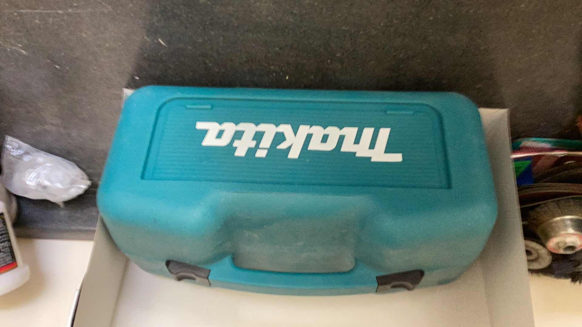 Photo 1 of MAKITA ORBIT SANDER