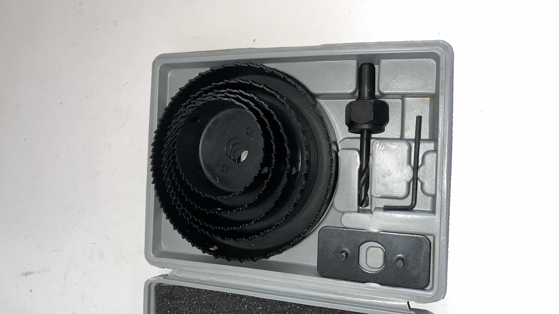 Photo 1 of LARGE HOLE SAW KIT 10 PIECES