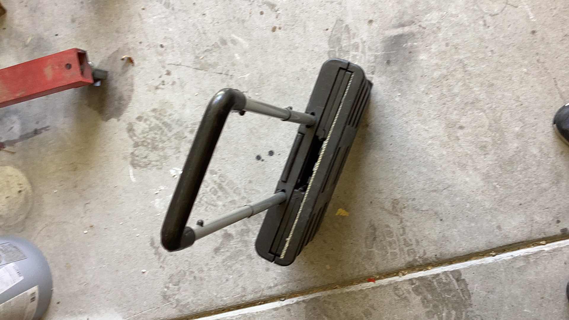 Photo 1 of PORTABLE DOLLY