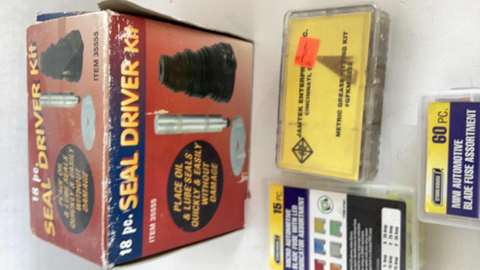 Photo 1 of CAR REPAIR PARTS AND SEAL DRIVER