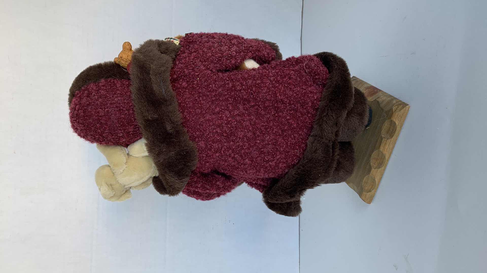 Photo 1 of GRANDEUR NOEL 2000 COLLECTORS EDITION SANTA CLAUS 16”