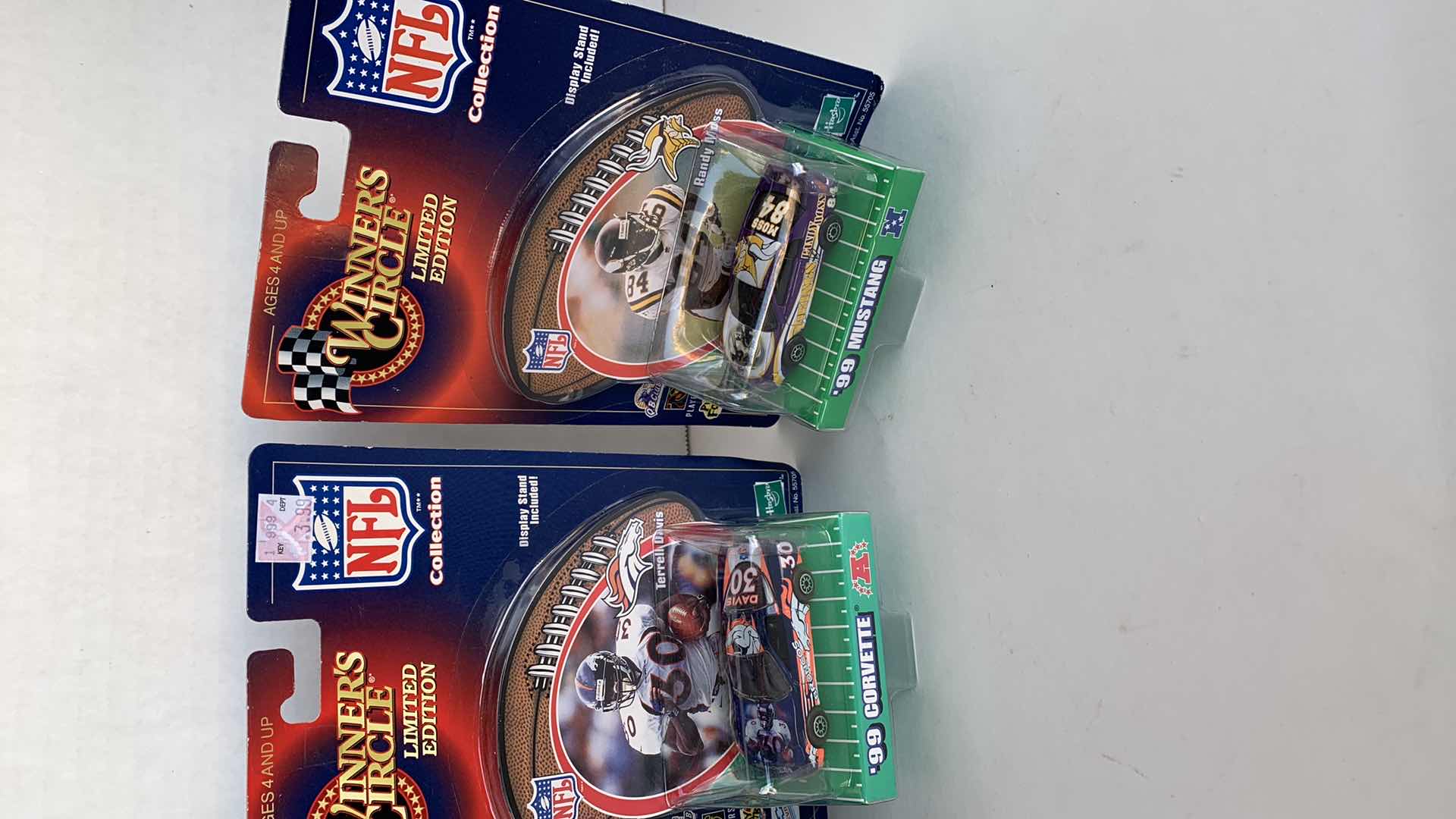 Photo 1 of NFL WINNERS CIRCLE DIE CAST CARS