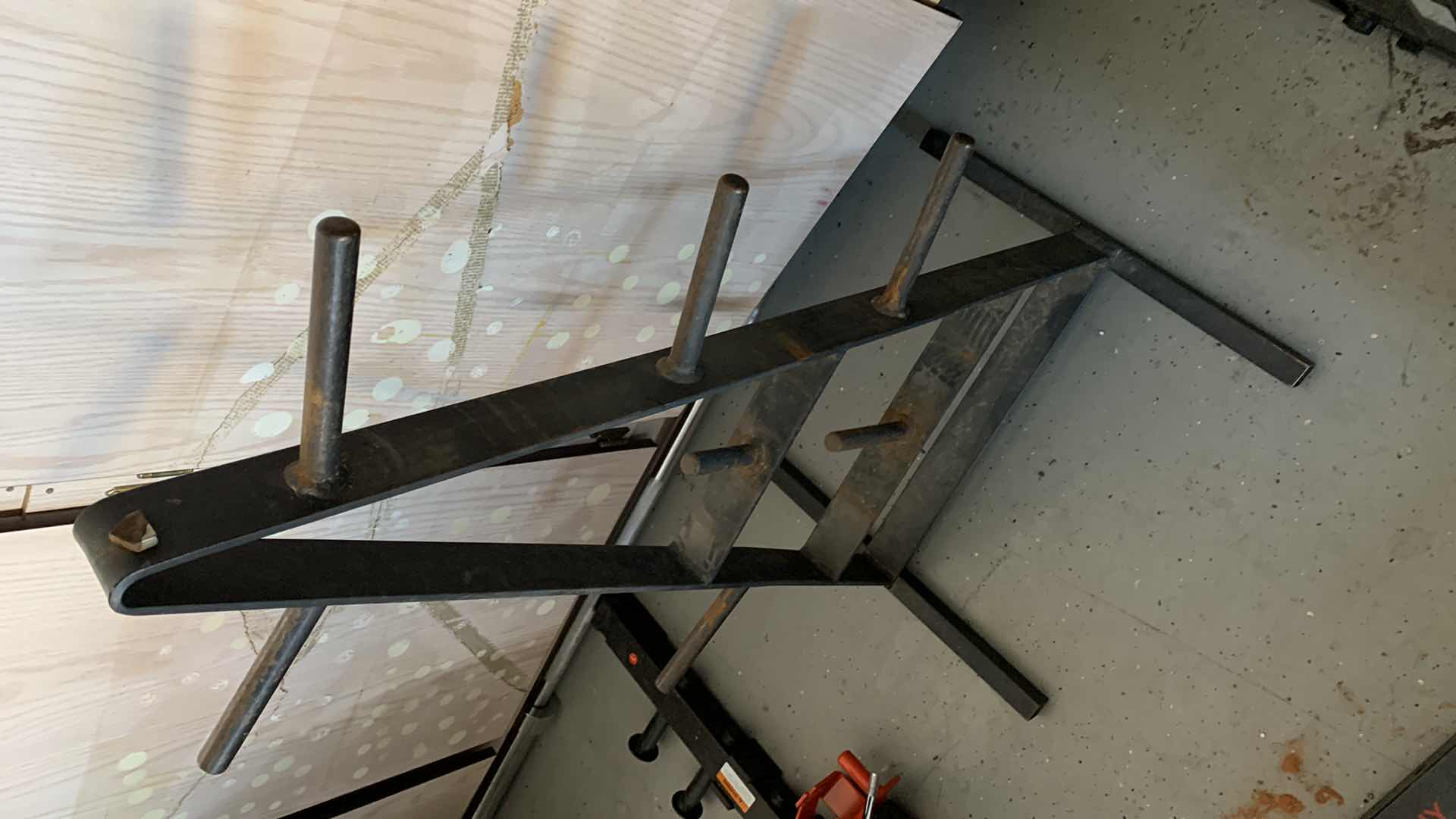 Photo 1 of METAL WEIGHT RACK