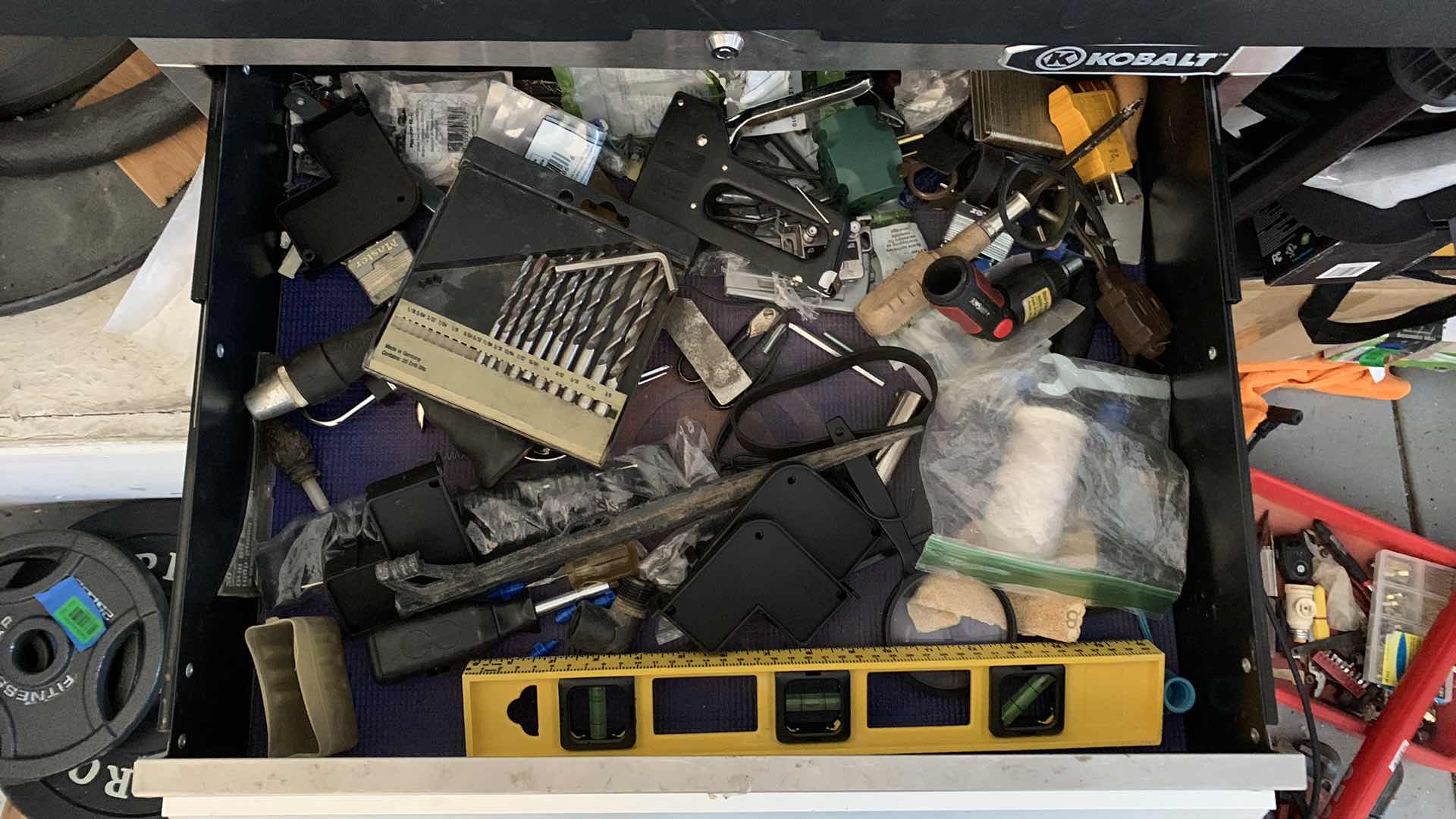 Photo 1 of CONTENTS OF DRAWER