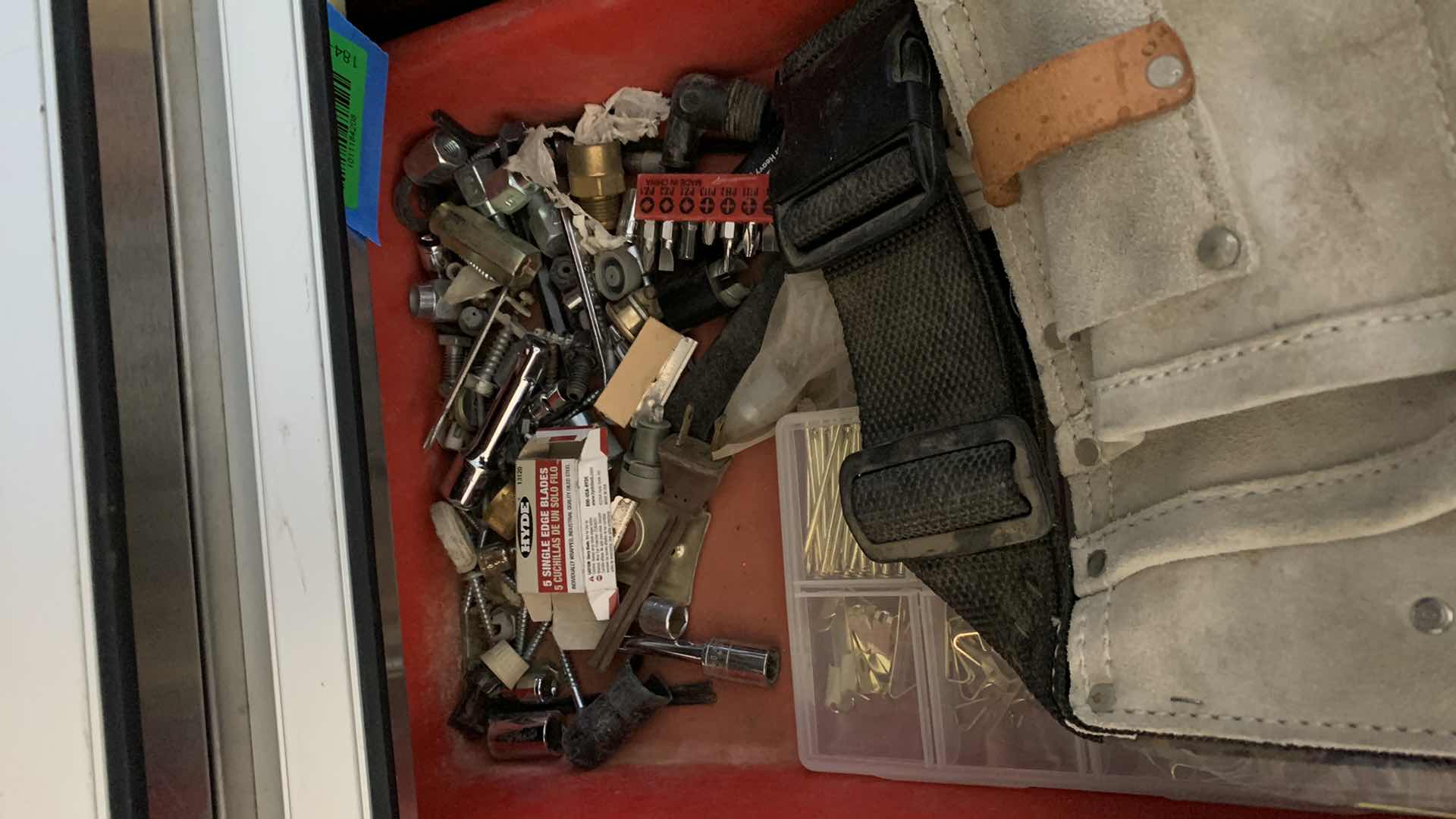 Photo 1 of CONTENTS OF DRAWER