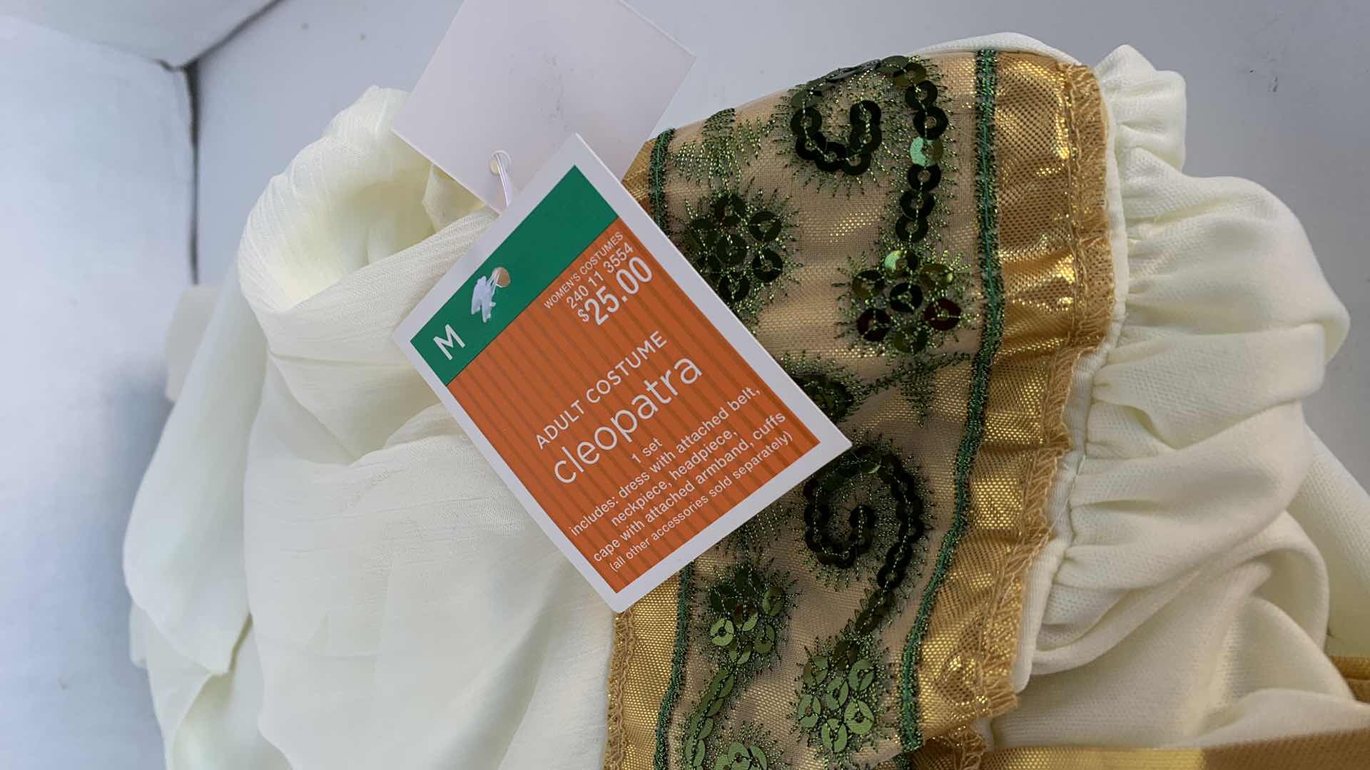 Photo 1 of HALLOWEEN CLEOPATRA COSTUME