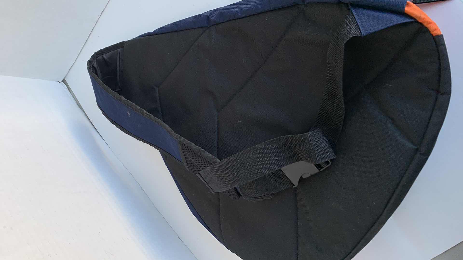 Photo 1 of NFL FOOTBALL CHICAGO BEARS OVER SHOULDER BACKPACK