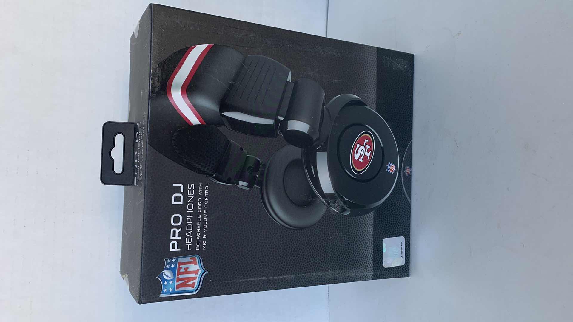 Photo 1 of NFL PRO DJ SAN FRANCISCO 49’ERS HEADPHONES