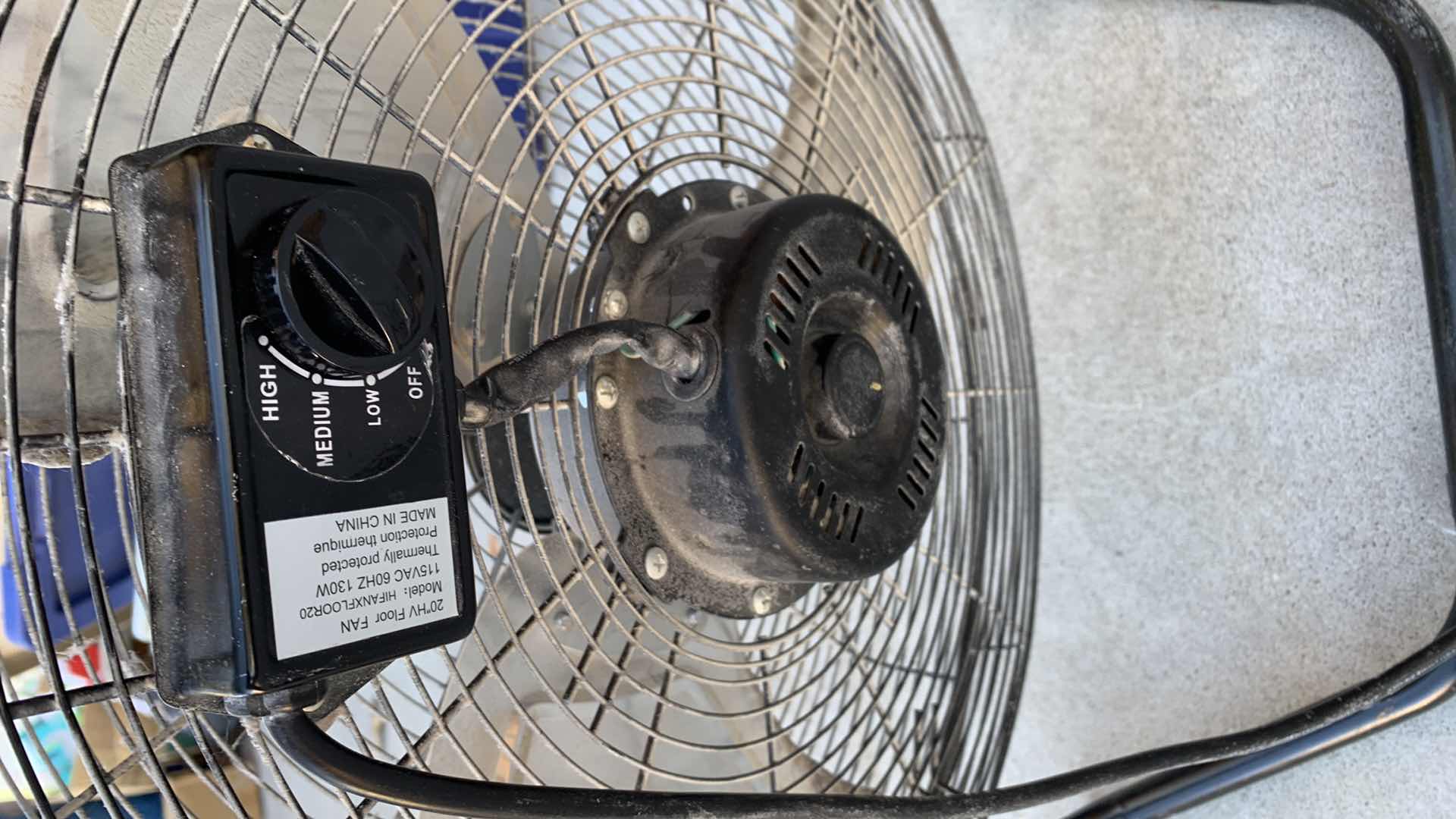 Photo 1 of DELUXE 21” FAN