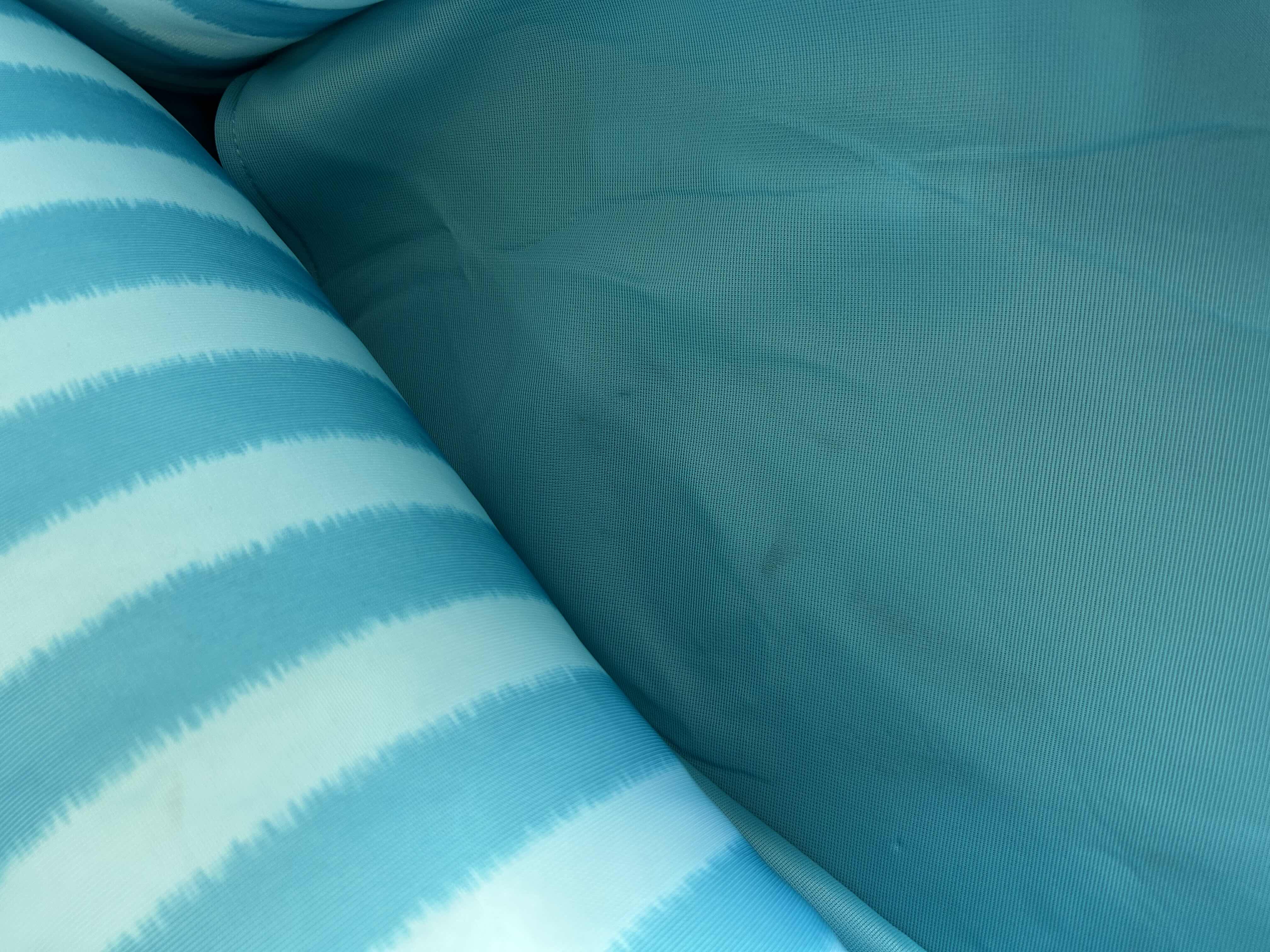 Photo 1 of 3 - X2O ADULT LIFE JACKETS WITH CARRY CASE AND 1 MEMBERS MARK MESH HAMMOCK POOL FLOAT BLUE STRIPES