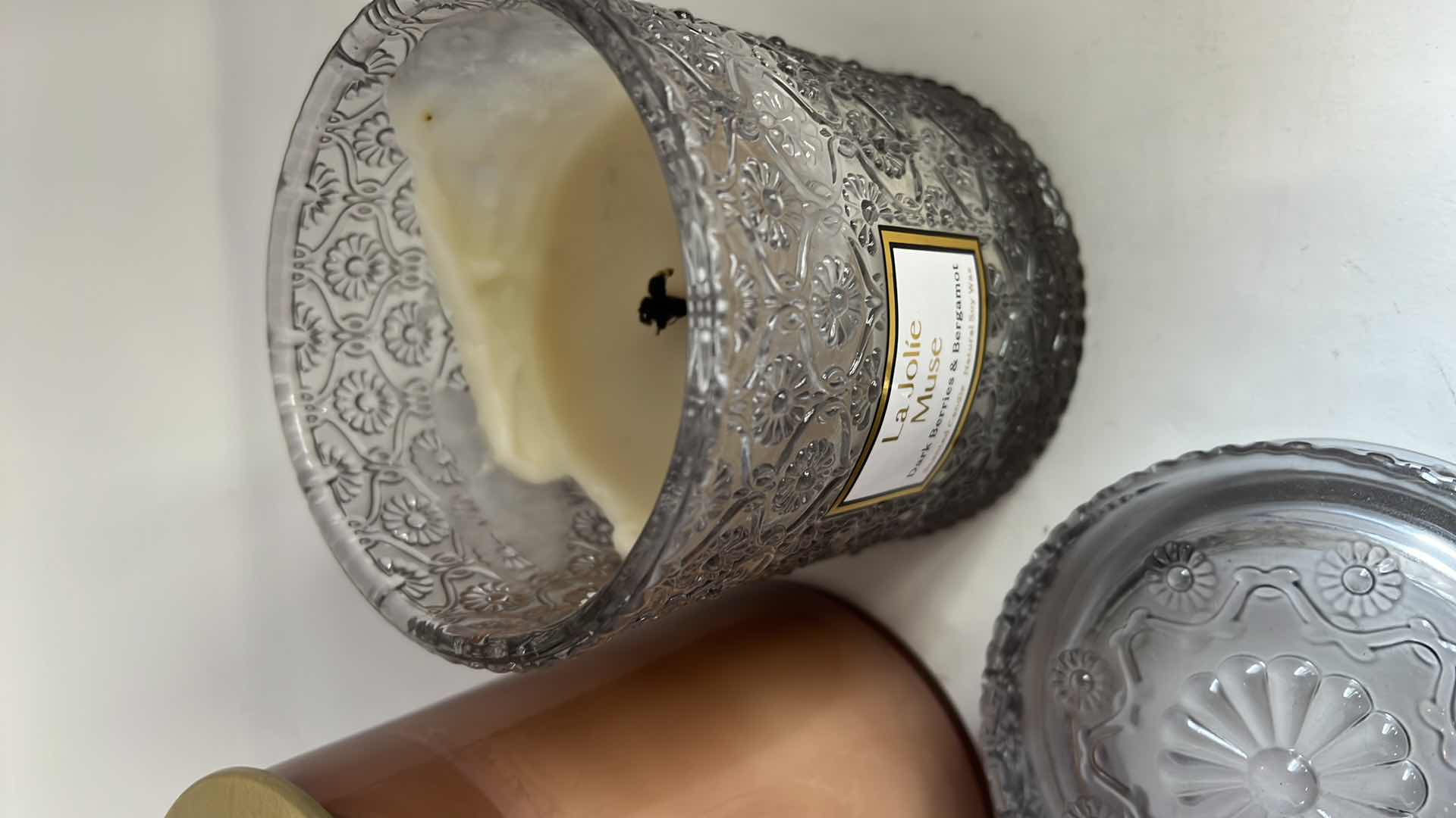 Photo 1 of 3-GENTLY USED LUXURY CANDLES. VARIOUS SCENTS.