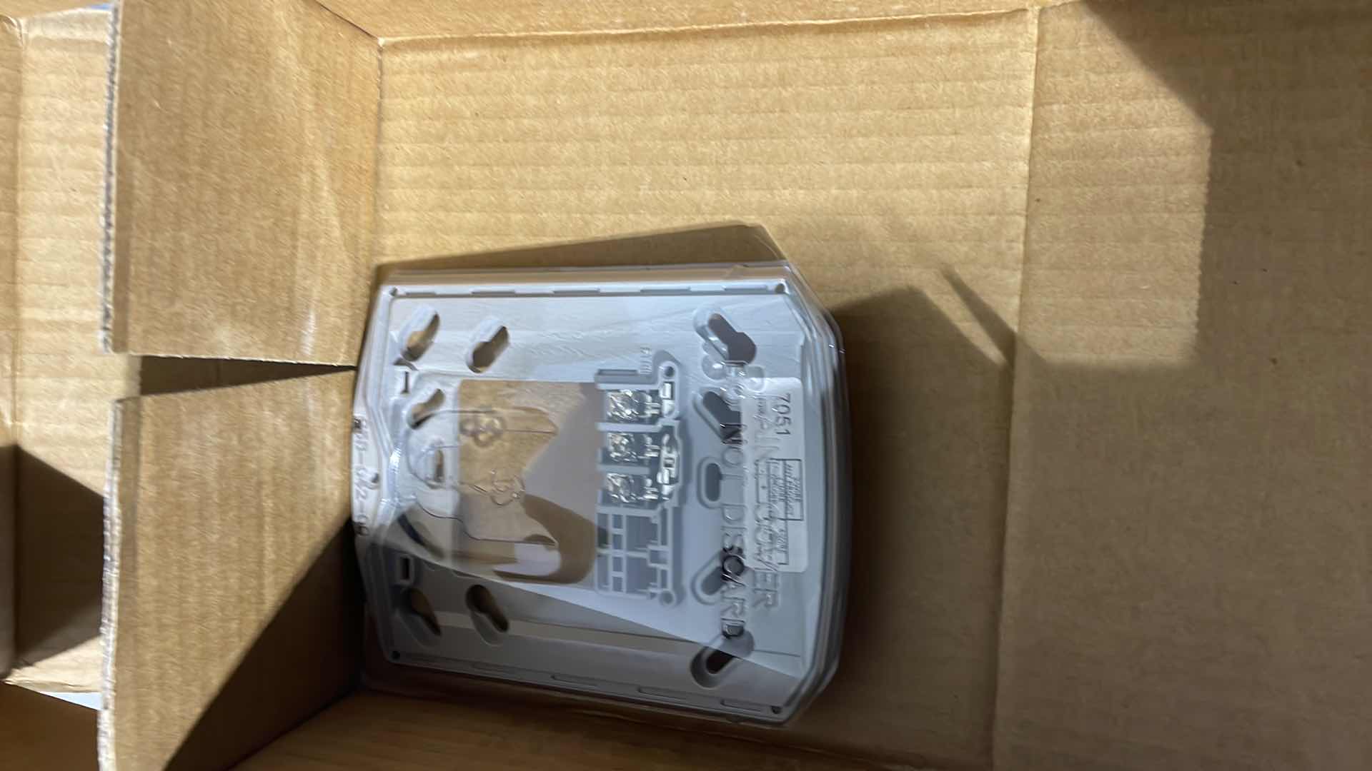 Photo 1 of FIRE ALARM SYSTEM SENSOR PC2W HORN STROBE 2W STD CD WHITE