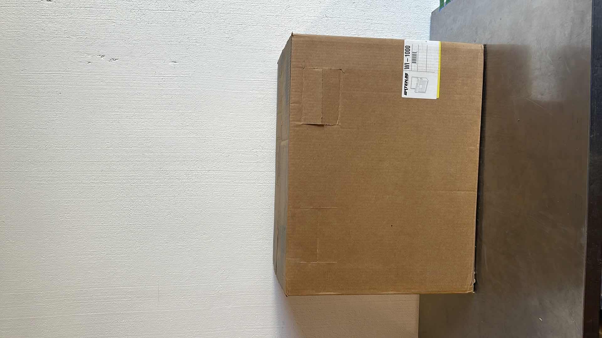 Photo 1 of NIB WATERLOO PRO SERIES WI-1000 10 DRAWER 26.1"W x 12.1"D  H19.8"