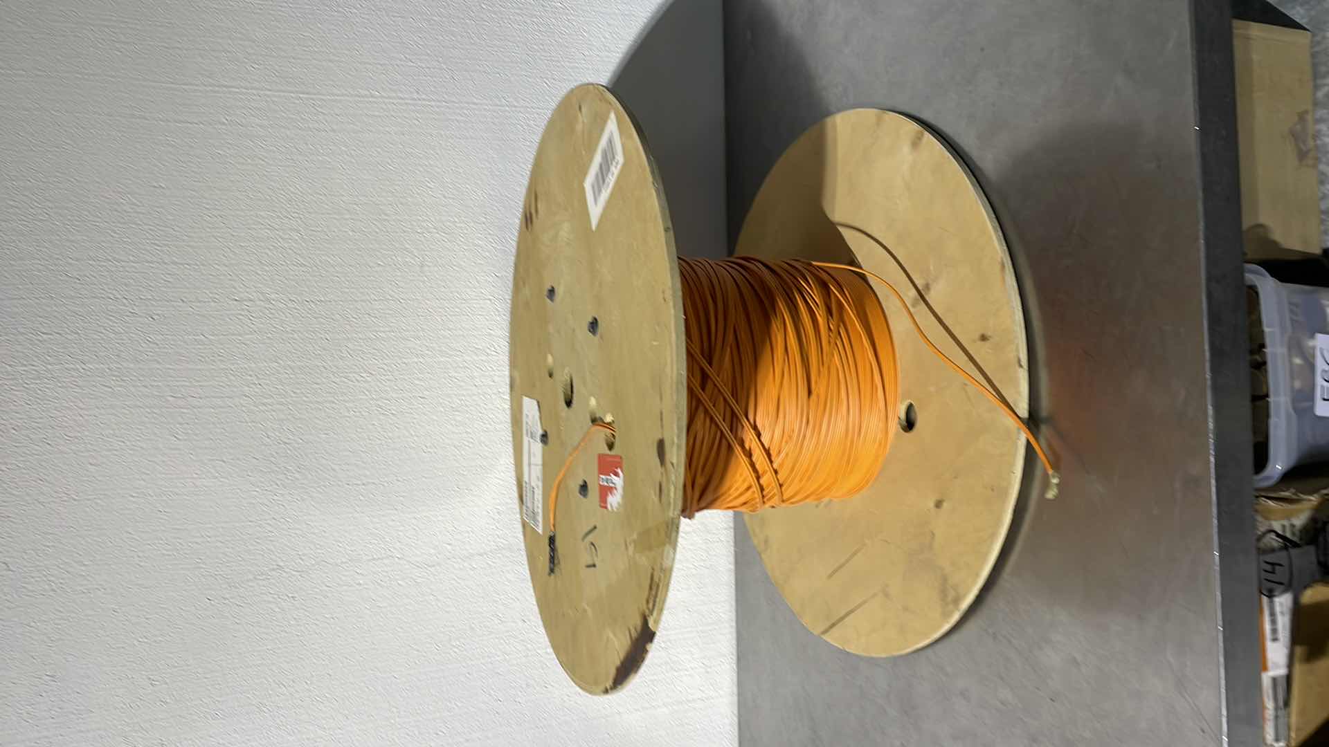 Photo 1 of CORNING-M-PN-2-CZ-L-OR-SIC-CUT REEL - MULTIMODE PLENUM TIGHT BUFFERED CABLE, OM1, ORANGE UNKNOWN FOOTAGE